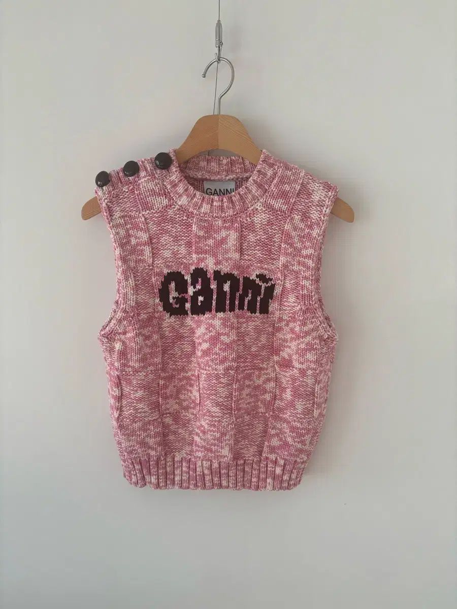 GANNI ガニー ボタン ニット ベスト サイド S | 状態良し