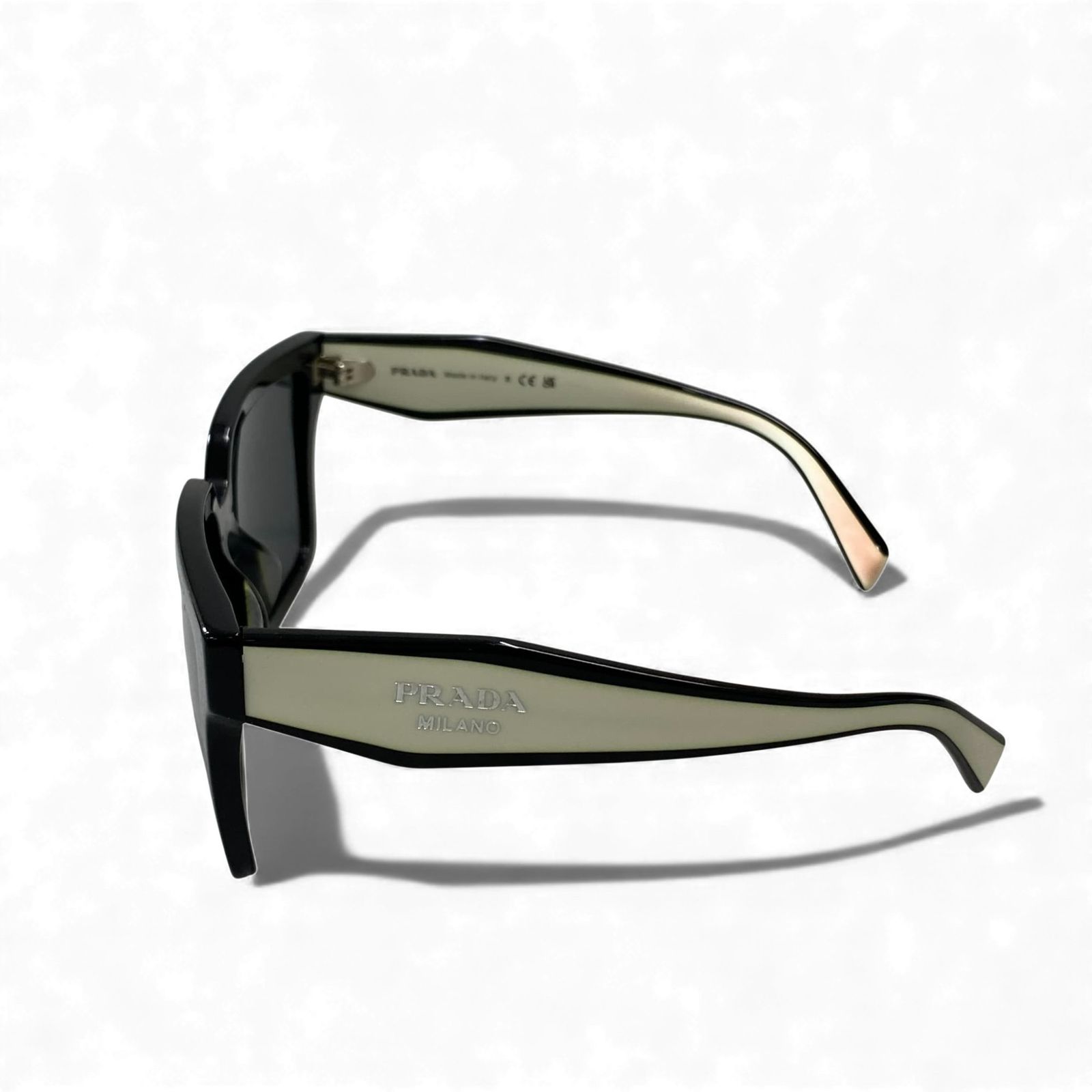 PRADA 眼鏡 l14 PRADA プラダ ウェリントン サングラス SPR24Z-F 57□14 ブラック