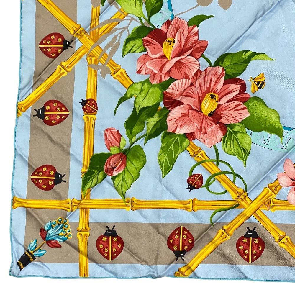 カルティエ スカーフ 大判 シルク ライトブルー マルチカラー