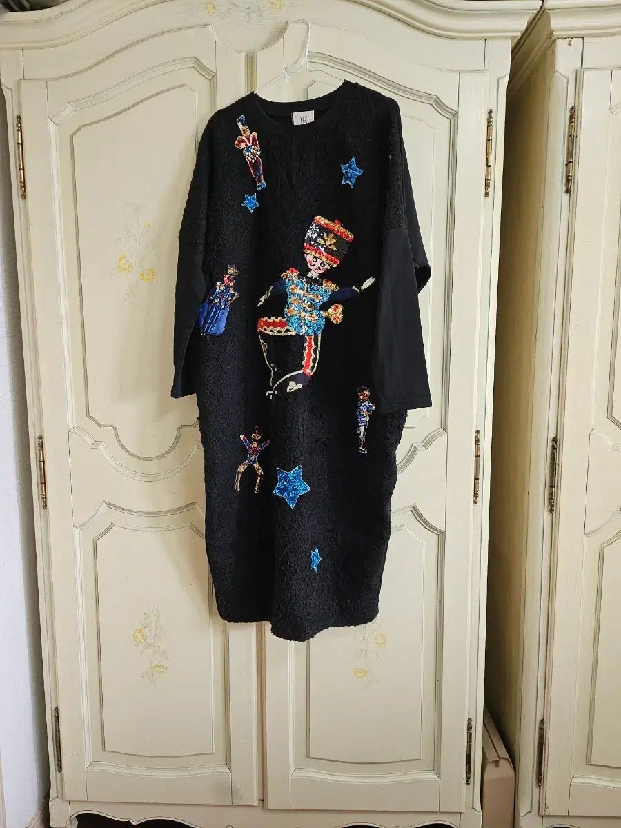 レディース 刺繍 装飾 ONE PIECE F