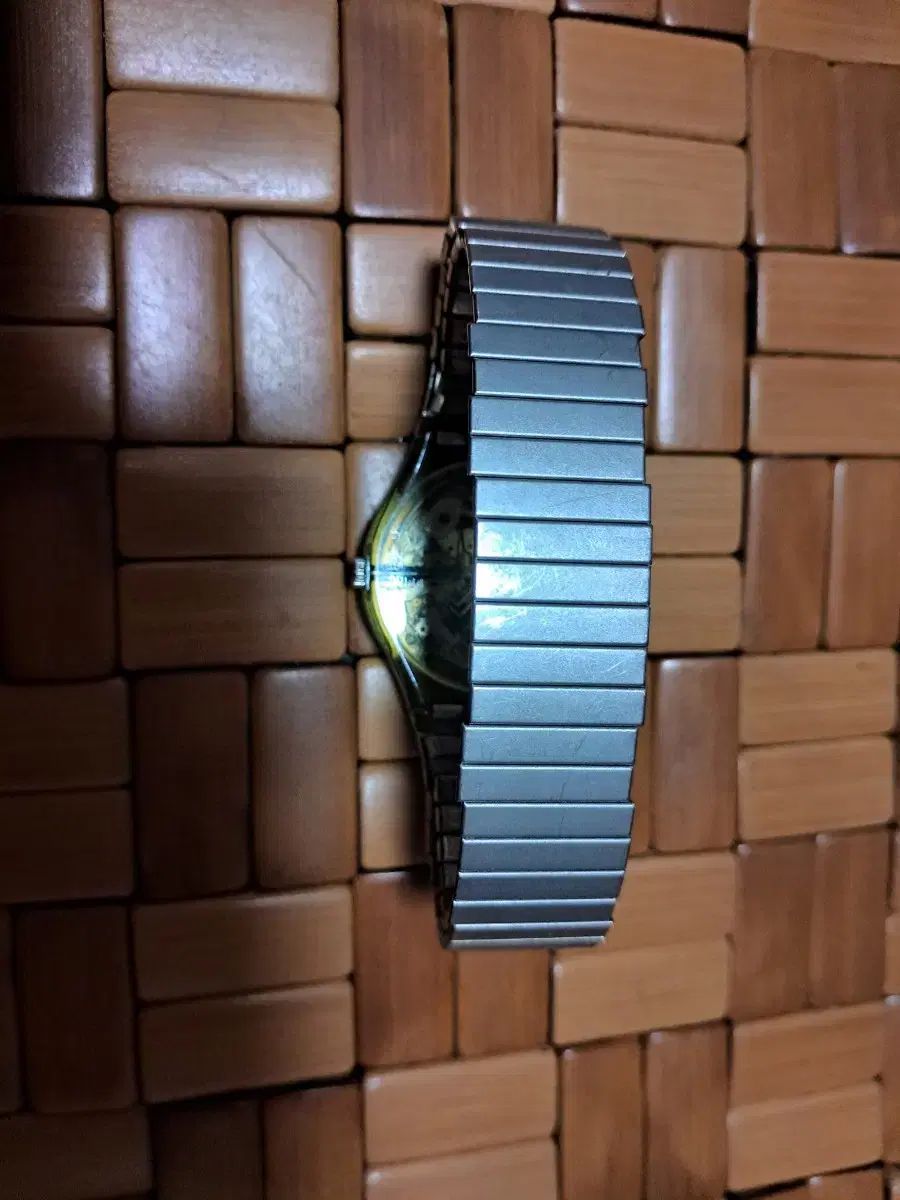 Switch ヴィンテージ メタル レディース Tシャツ