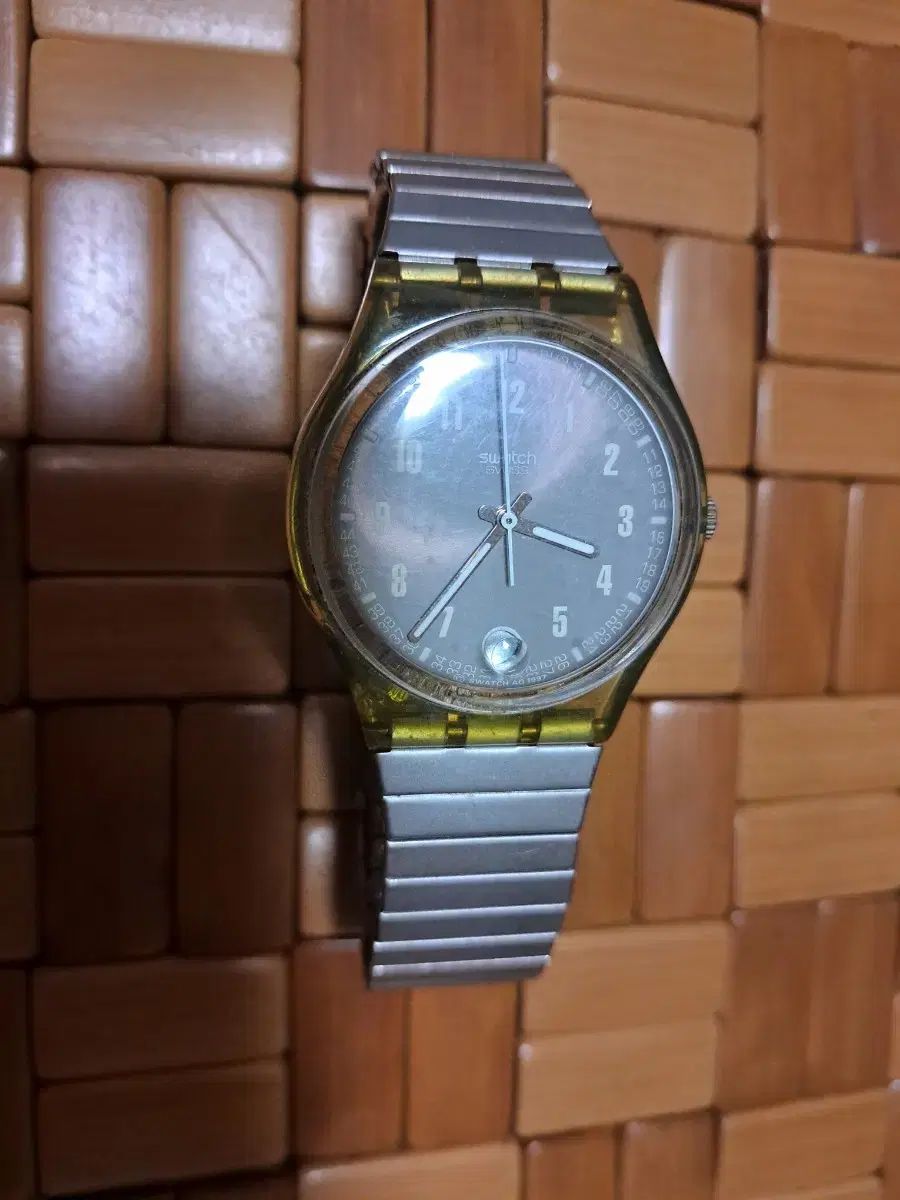 Switch ヴィンテージ メタル レディース Tシャツ