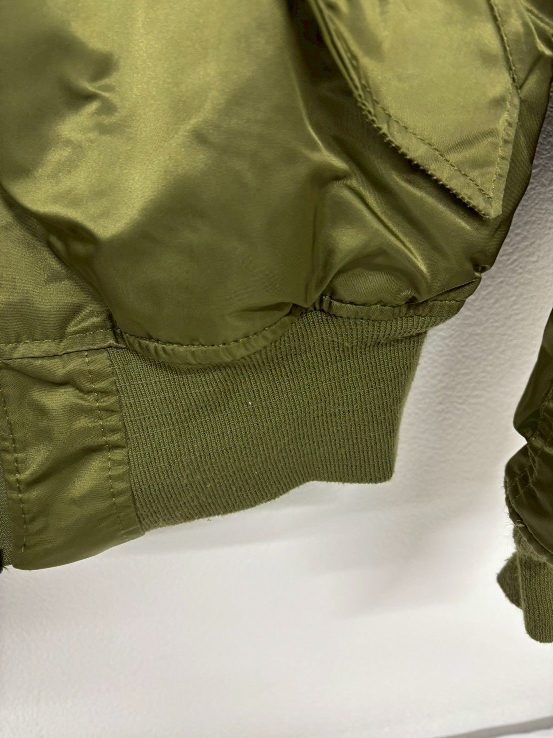 ALPHA INDUSTRIES アルファインダストリーズ MA-1 フライトジャケット