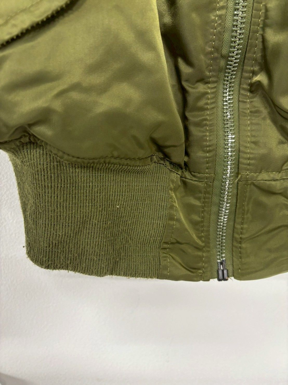 ALPHA INDUSTRIES アルファインダストリーズ MA-1 フライトジャケット