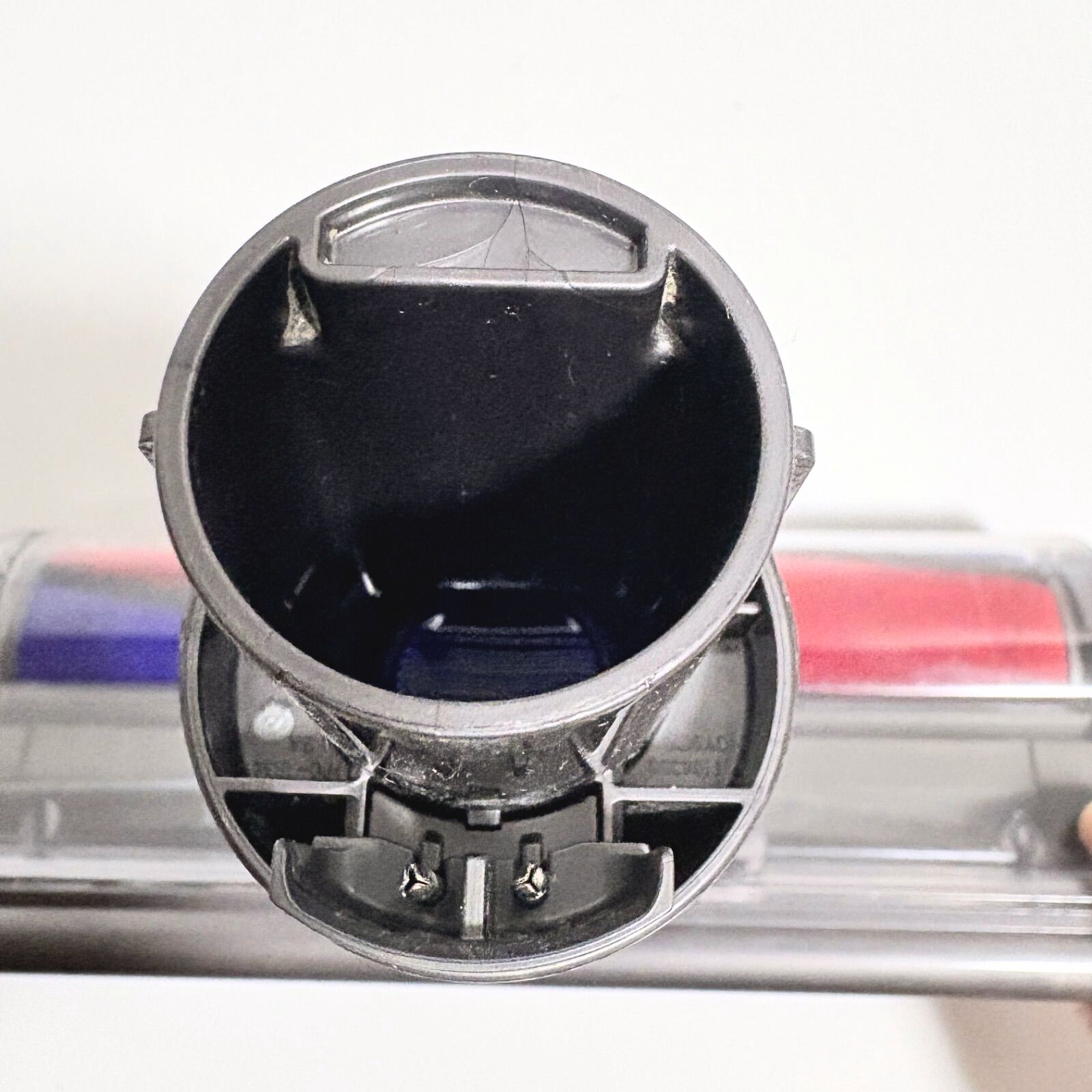 動作確認・分解清掃済】Dyson V7 V8 ソフトクリーナーヘッド SV11 SV10