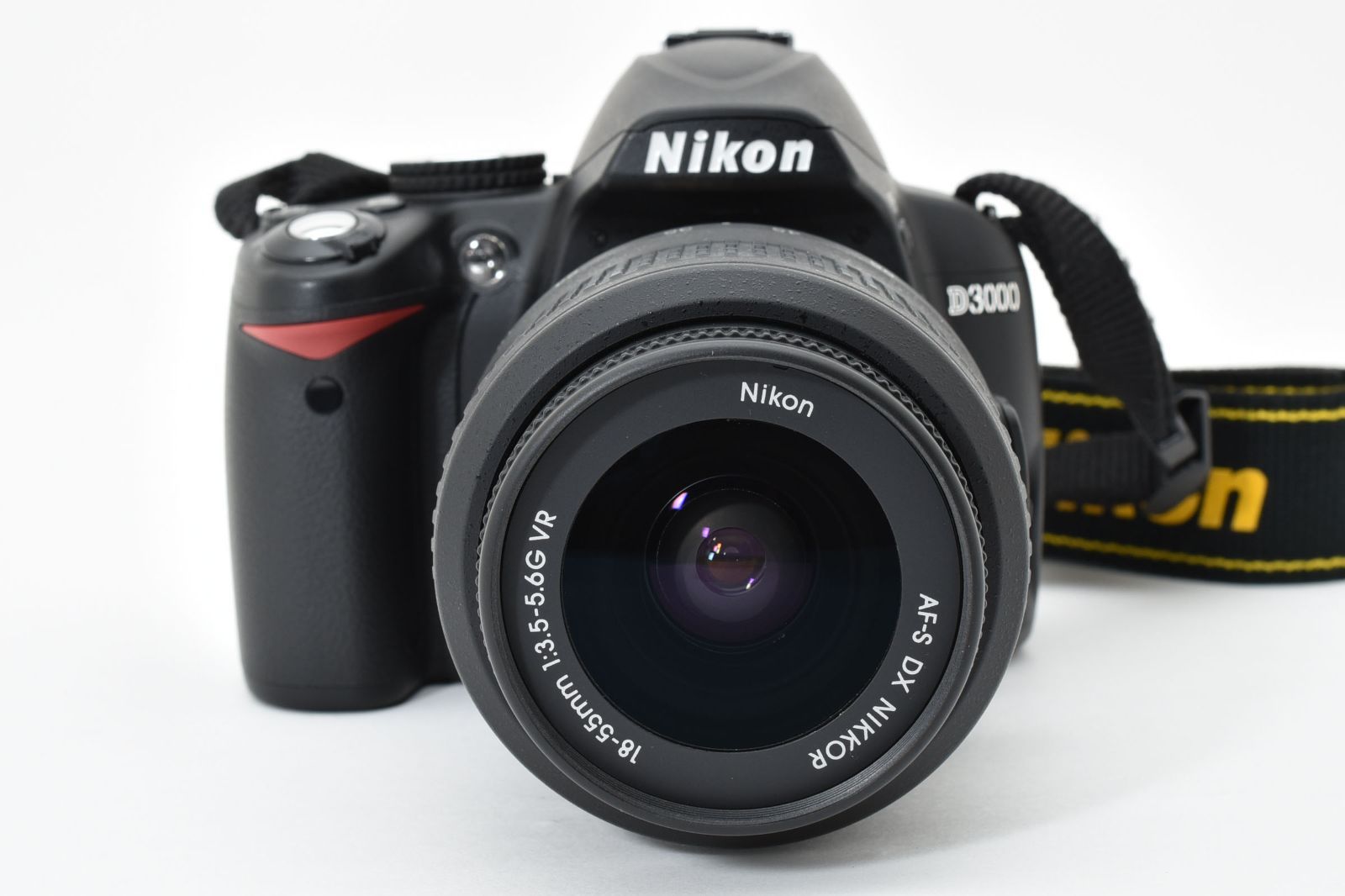 Nikon D3000 一眼レフカメラ レンズキット 18-55mm VR付 シャッター