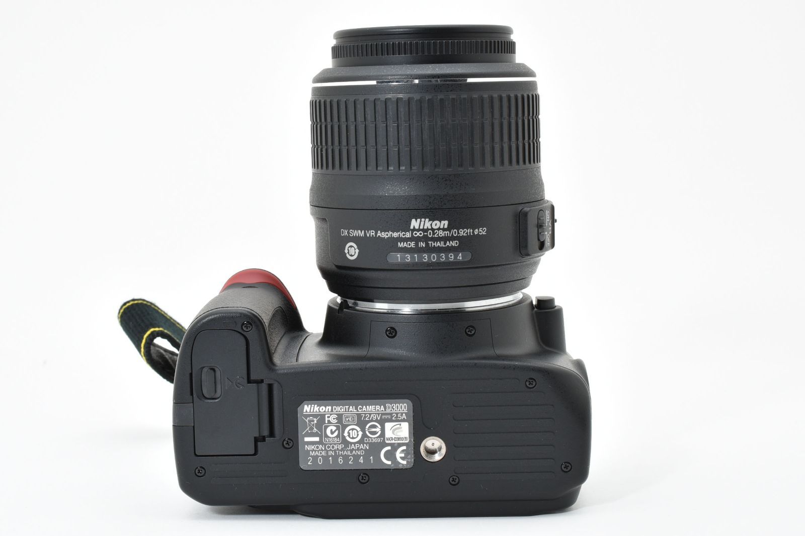 Nikon D3000 18-55 VRレンズKit シャッター数約3000回 ニコン（Nikon） 【中古】Nikon D3000 レンズキット シャッター回数