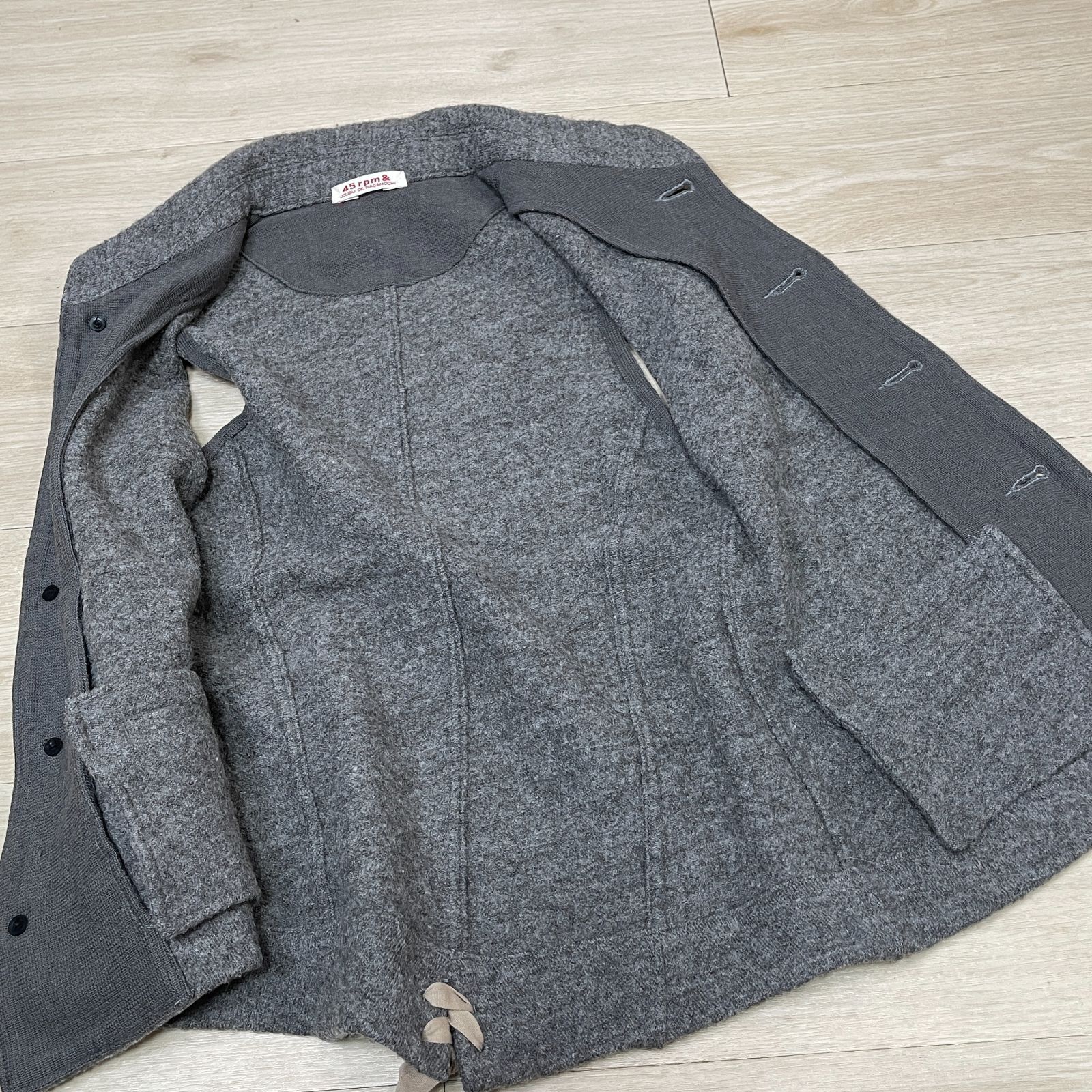 【美品】✨ 45R 45rpm フォーティファイブアール グレーベスト　【1】 ③ 45R フォーティファイブアール JOUBU DE NAGAMOCHI ウール中綿