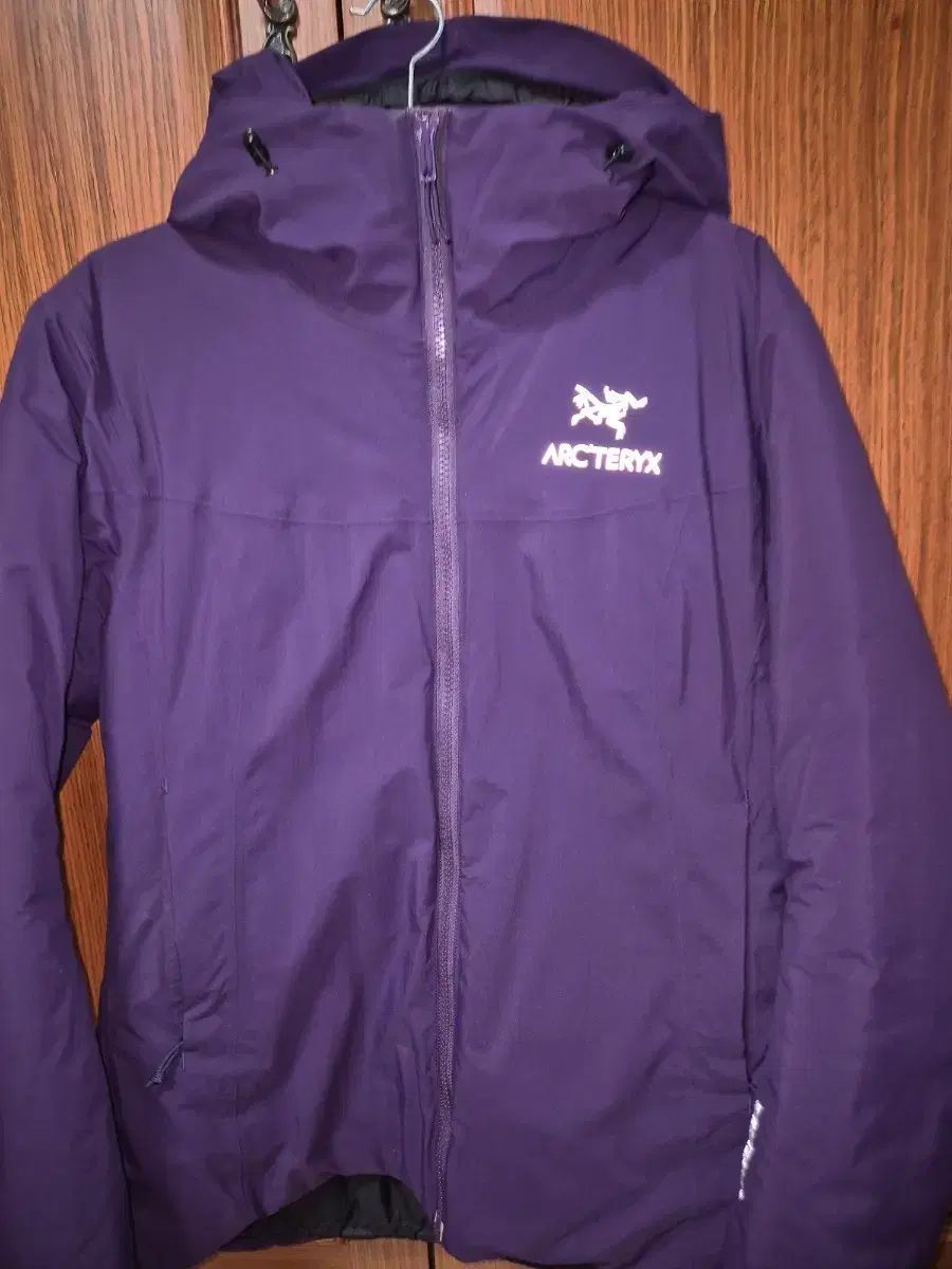 ARC TERYX アークテリクス レディース PURPLE パープル ウィンドブレーカー ジャケット