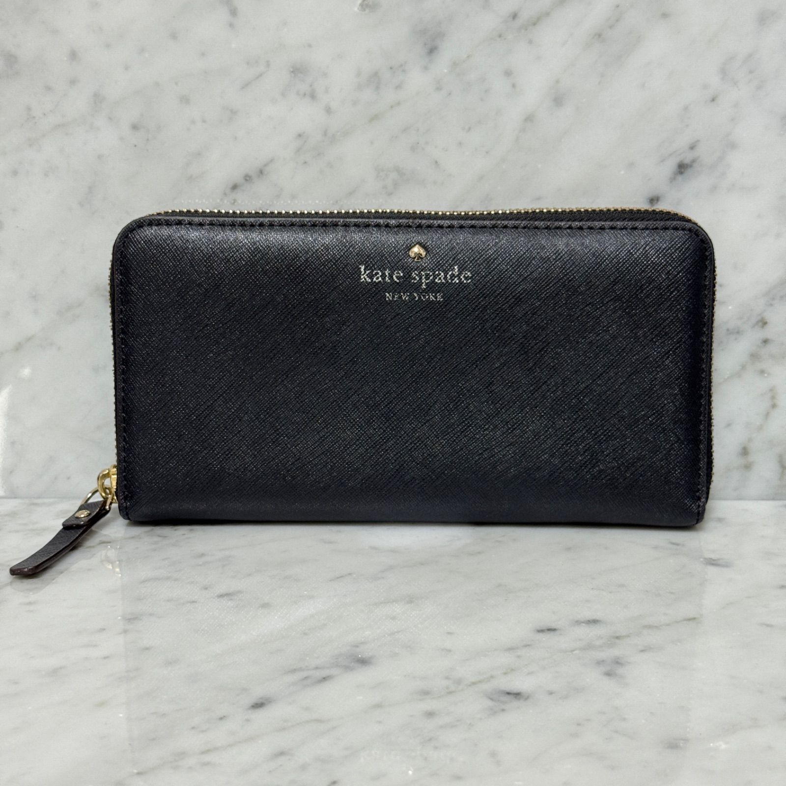 美品 kate spade ケイトスペード ラウンドファスナー 長財布 ブラック 
