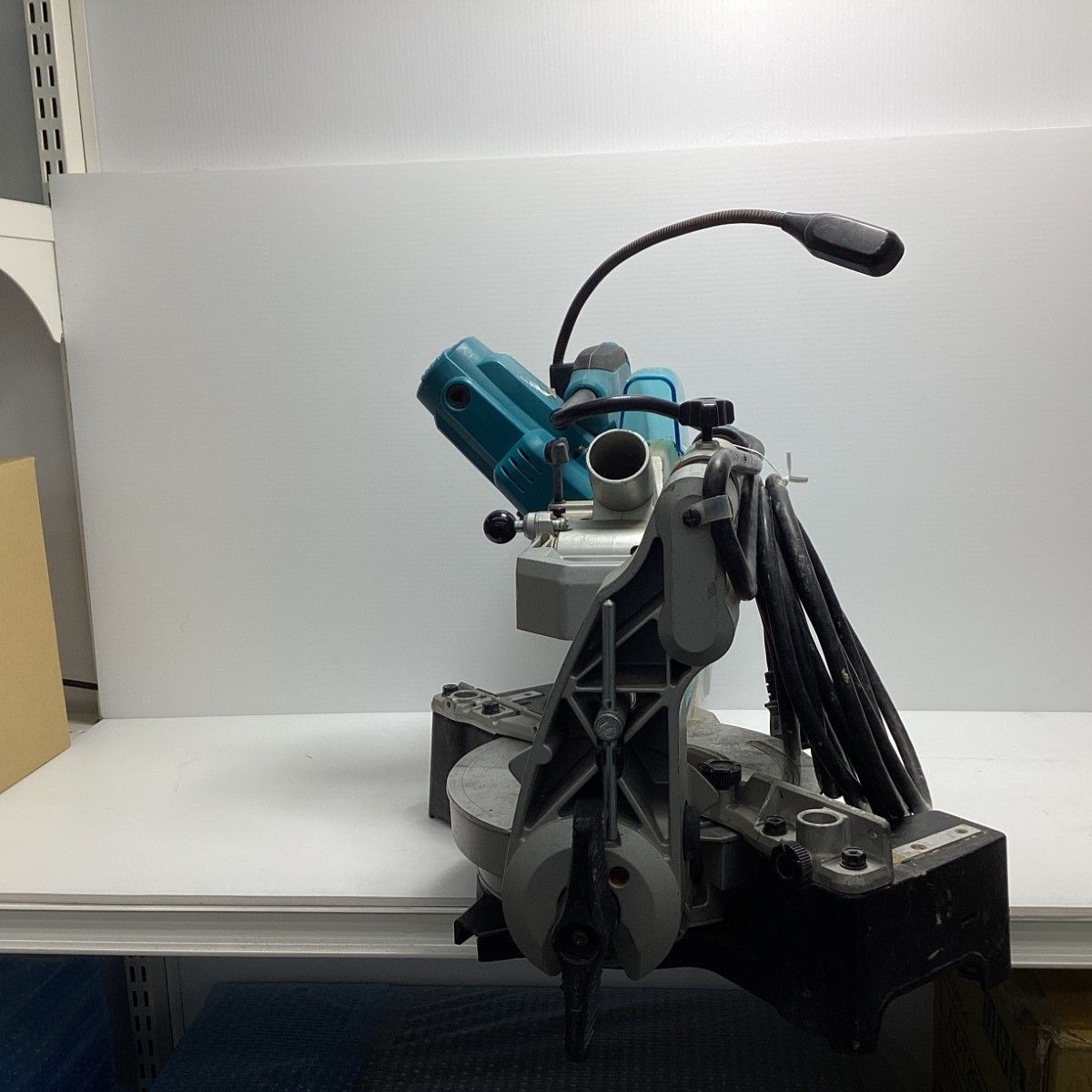 MAKITA マキタ 卓上丸ノコ