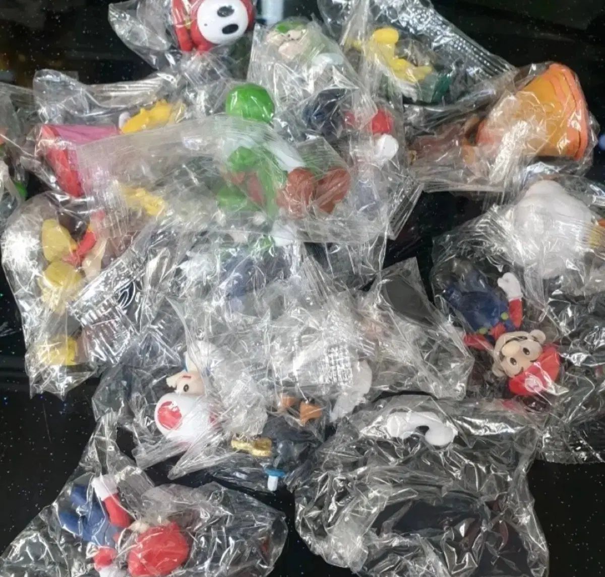 新品未開封　マリオフィギュア20点セット Amazon.co.jp: LEGO スーパーマリオ ミニフィギュア シリーズ6