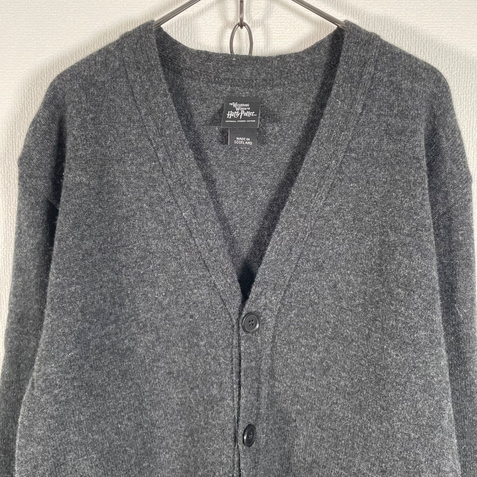 スコットランド製 USJ ハリーポッター グリフィンドール Vネック スクールカーディガン ウール ユニセックス Mサイズ グレー系