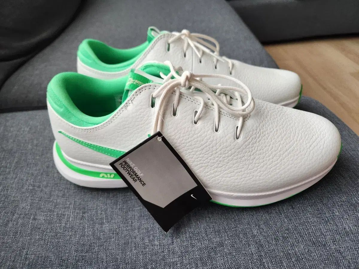 ナイキ ゴルフシューズ エアズーム ヴィクトリー ツアー 3 ワイド 28.5 cm