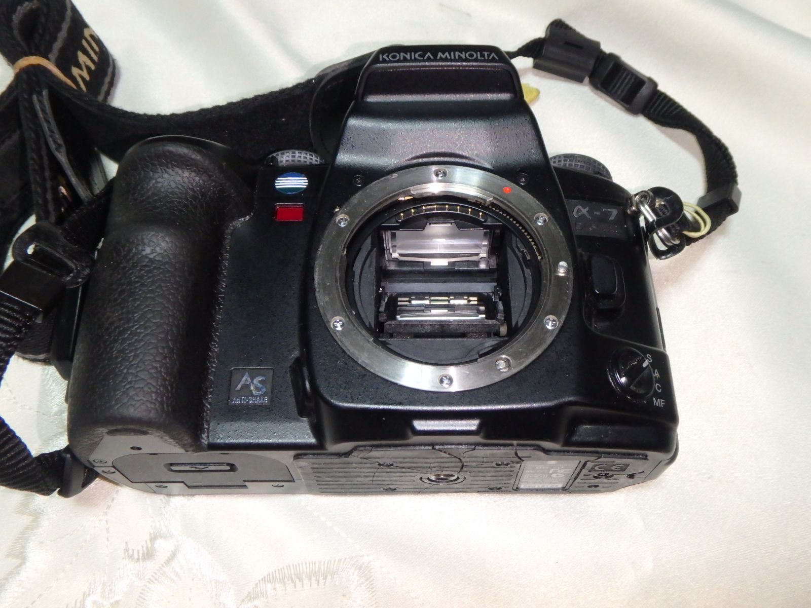 コニカ ミノルタ α-7 DIGITAL ボディ デジタル一眼 ジャンク - メルカリ