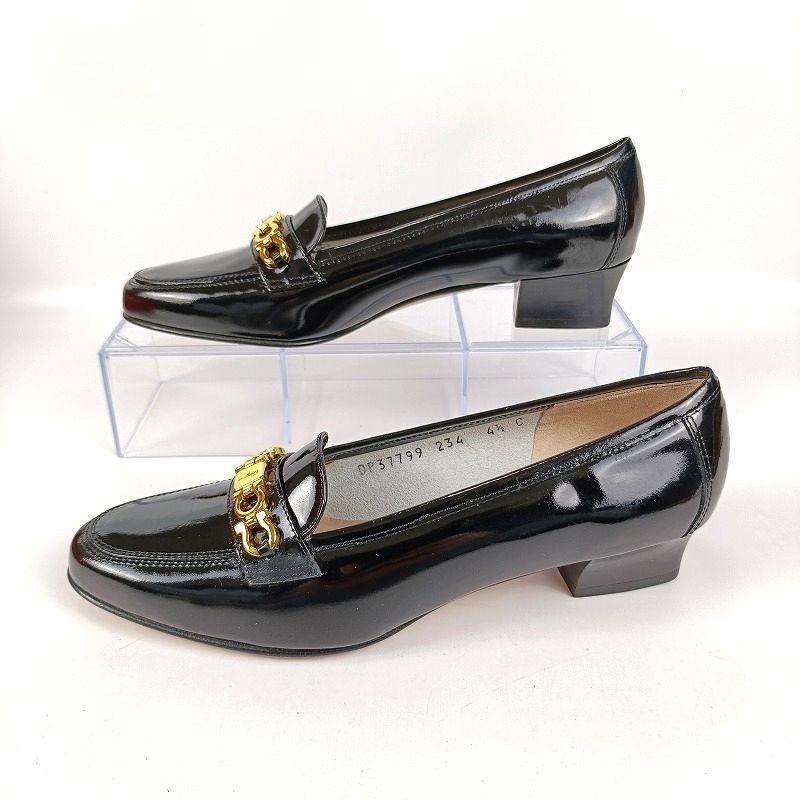 訳あり極美品 Salvatore Ferragamo サルヴァトーレフェラガモ 4 1/2C