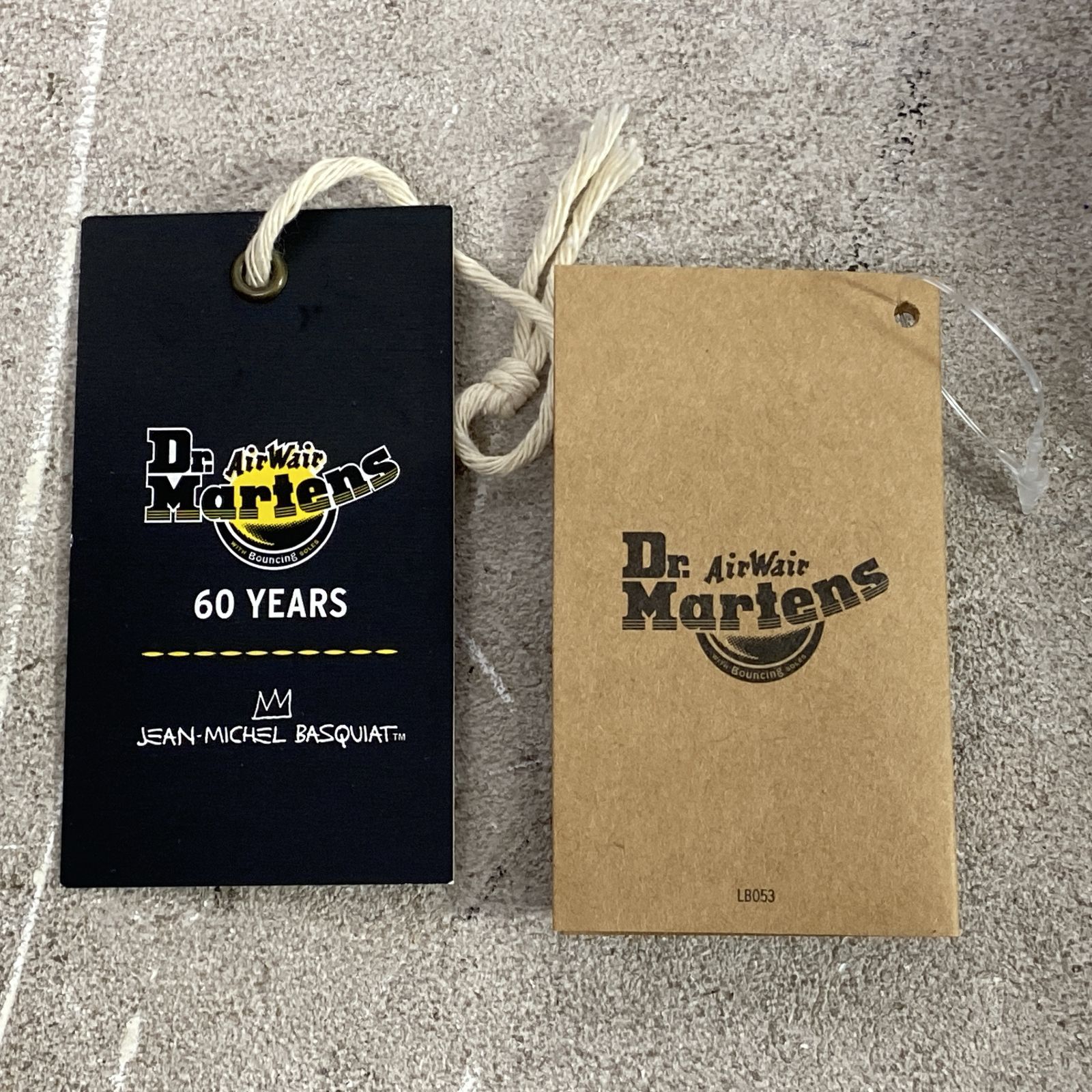 美品 Dr.Martens ドクターマーチン ×BASQUIAT バスキア 3ホール レザー シューズ UK6 ブラック×マルチカラー 箱 タグ有 1461 26320001 25l菊TK