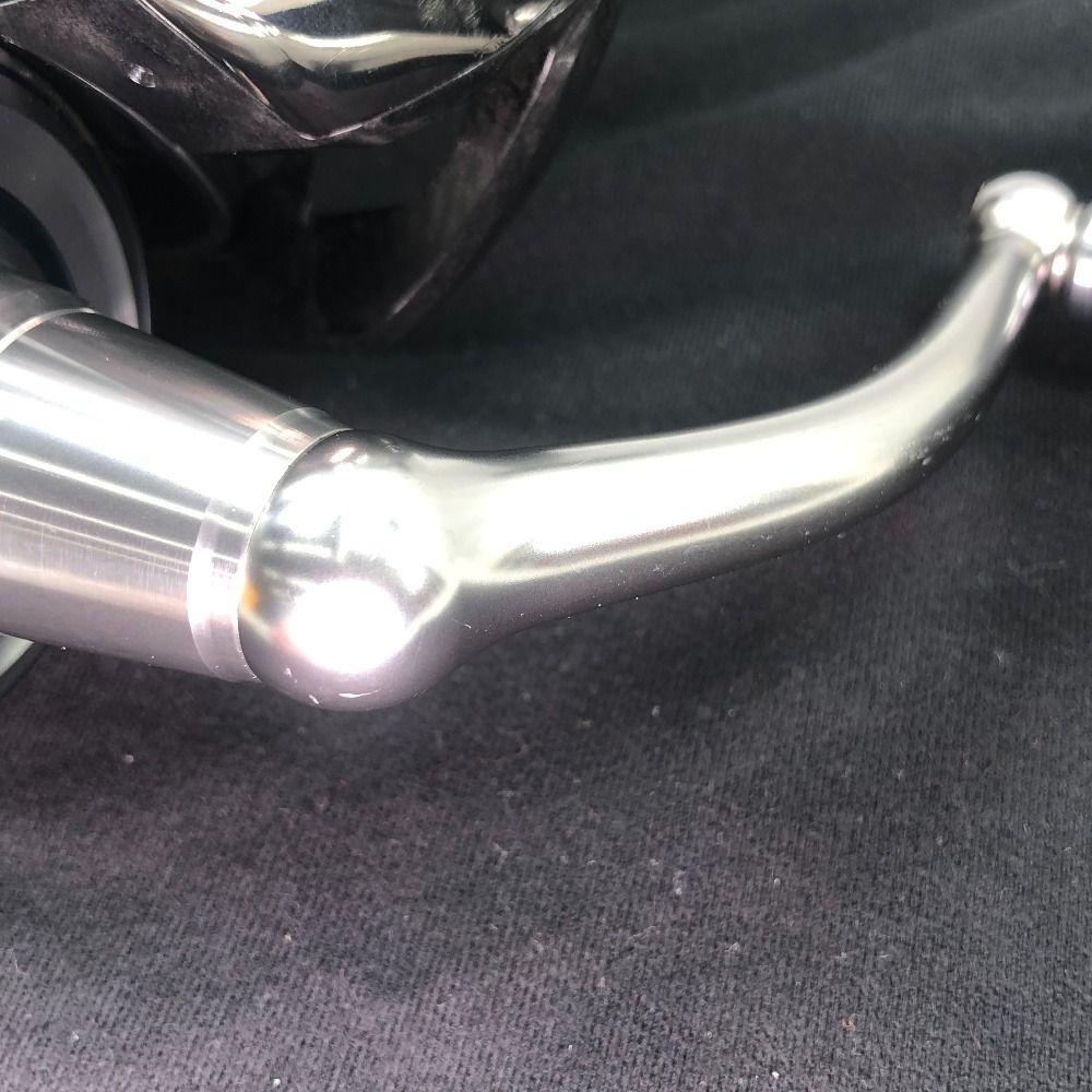 スピニングリール