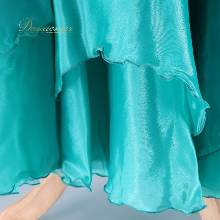 ❤️7月末迄❤️ チャコット　凛舞　スタンダードドレス　黒　青花　社交ダンス ❤️7月末迄❤️ チャコット 凛舞 スタンダードドレス 黒 青花 社交ダンス