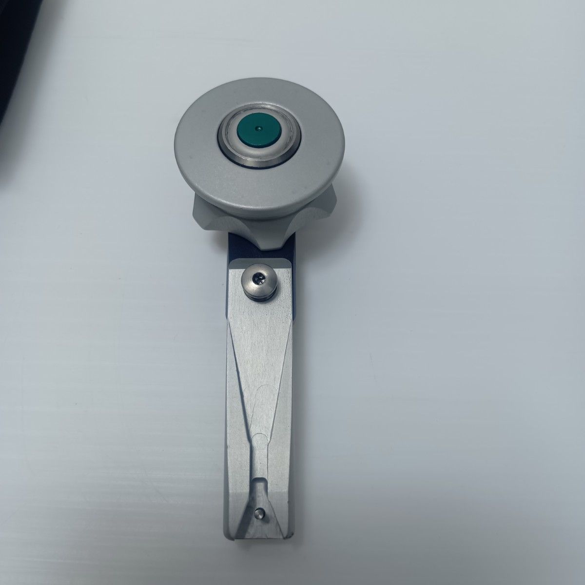 SWISS ボビンノッター