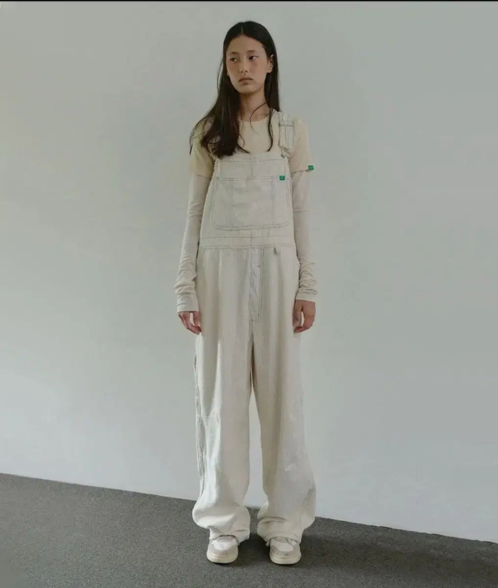 ノーコンテンツ コーデュロイ オーバーオール