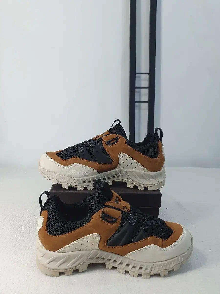 K 2 ゴアテックス 登山靴 ラトナ BoA トレッキングシューズ