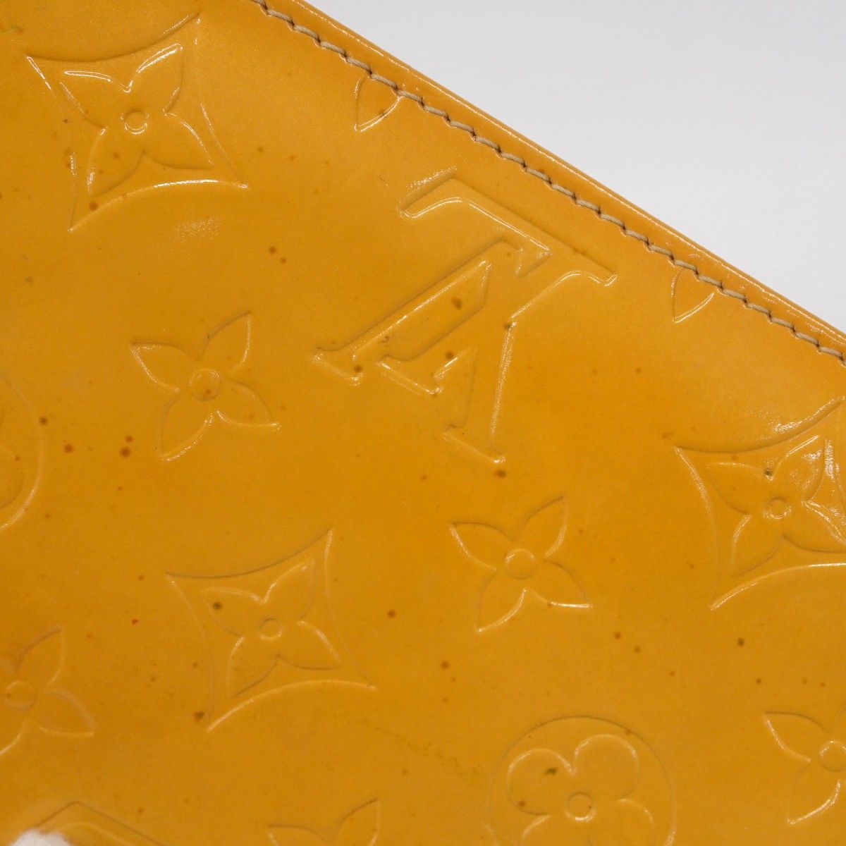 【5pb2213】ルイヴィトン ポーチ ヴェルニ レキシントン M91010 ベージュ【中古】レディース 5pb2213】ルイヴィトン ポーチ ヴェルニ レキシントン M91010 ベージュ