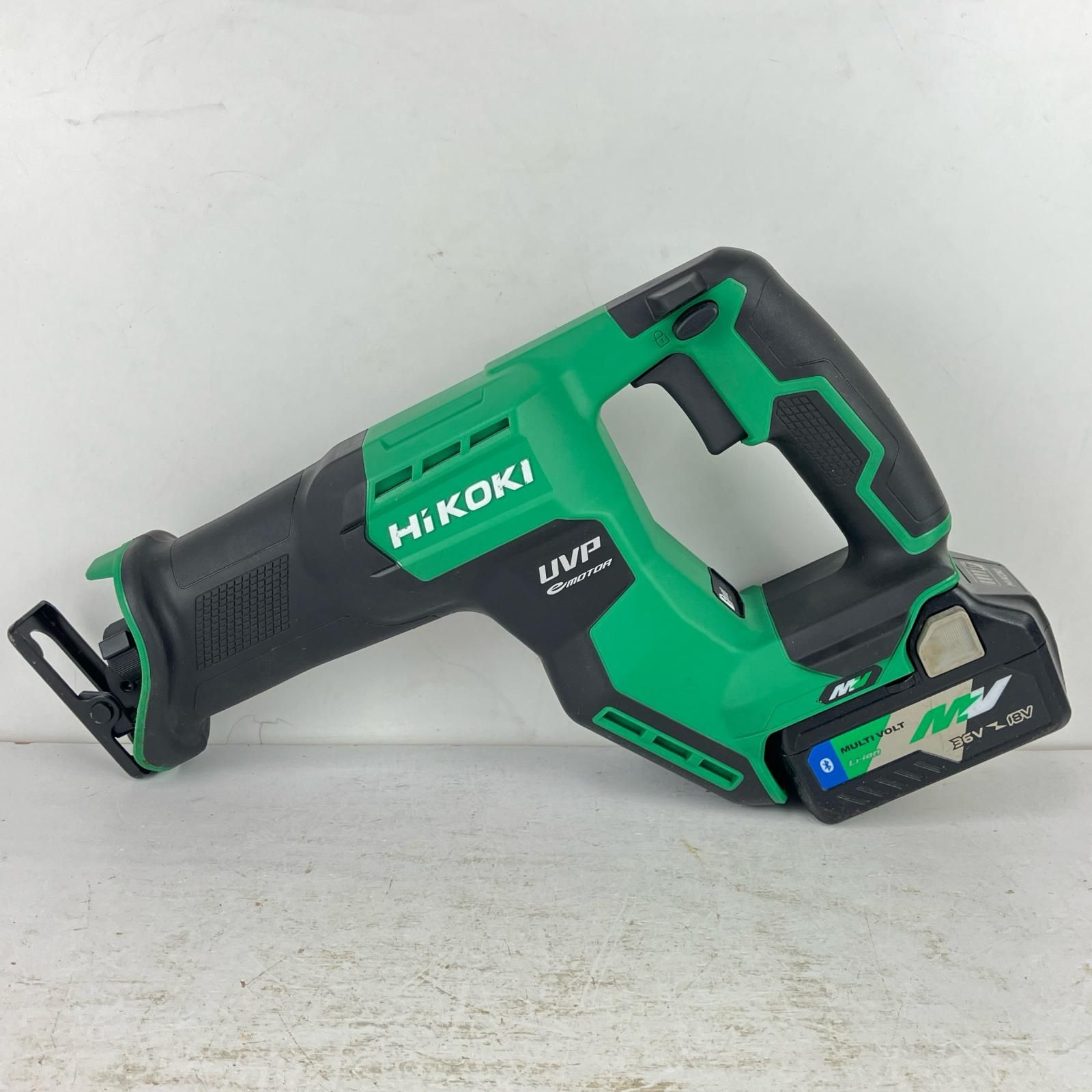 ЗЗHiKOKI ハイコーキ 36 v 充電式セーバーソー バッテリー×1付 充電器なし CR DMA グリーン×ブラック