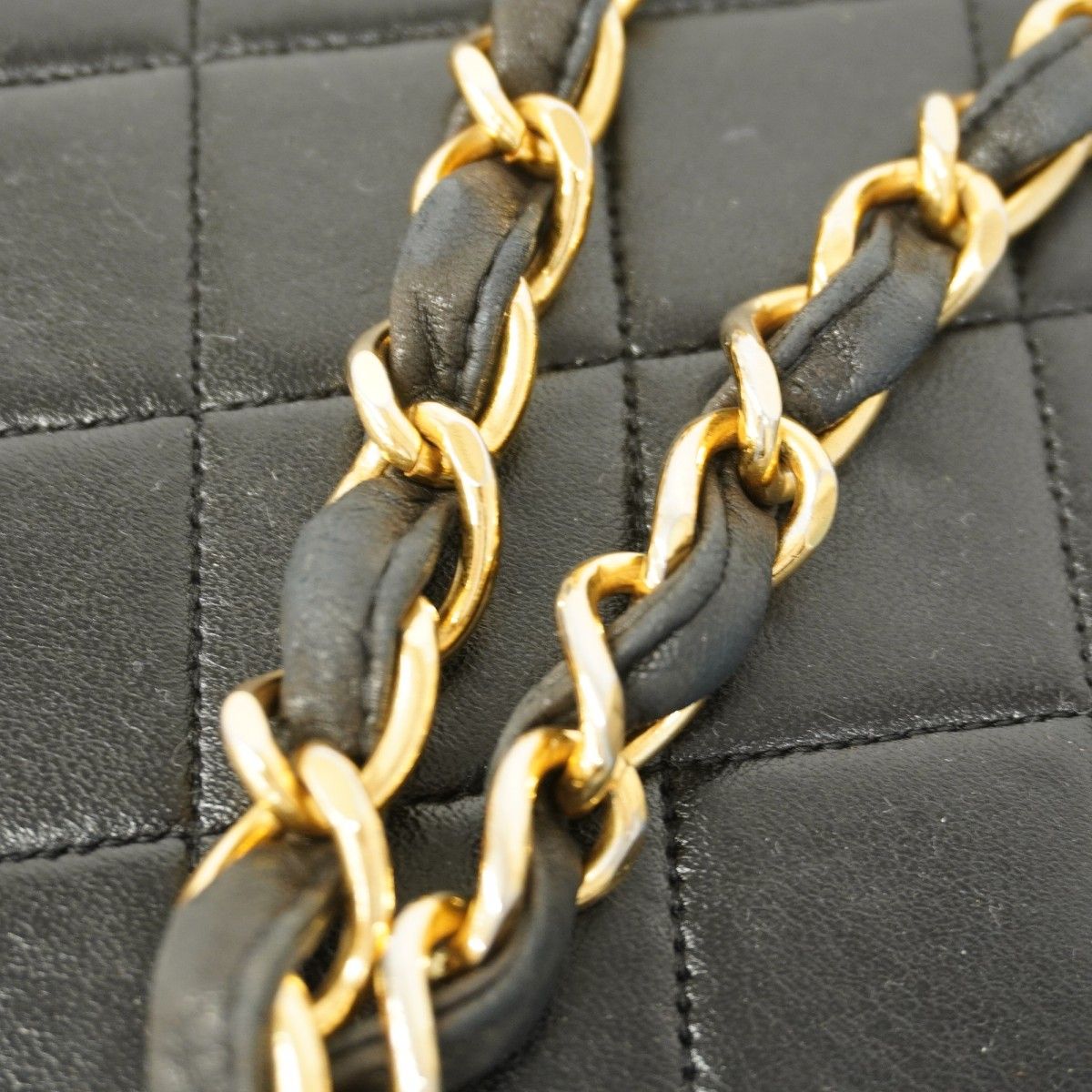 5pb2341-h】シャネル ショルダーバッグ デカココ ラムスキン ブラック