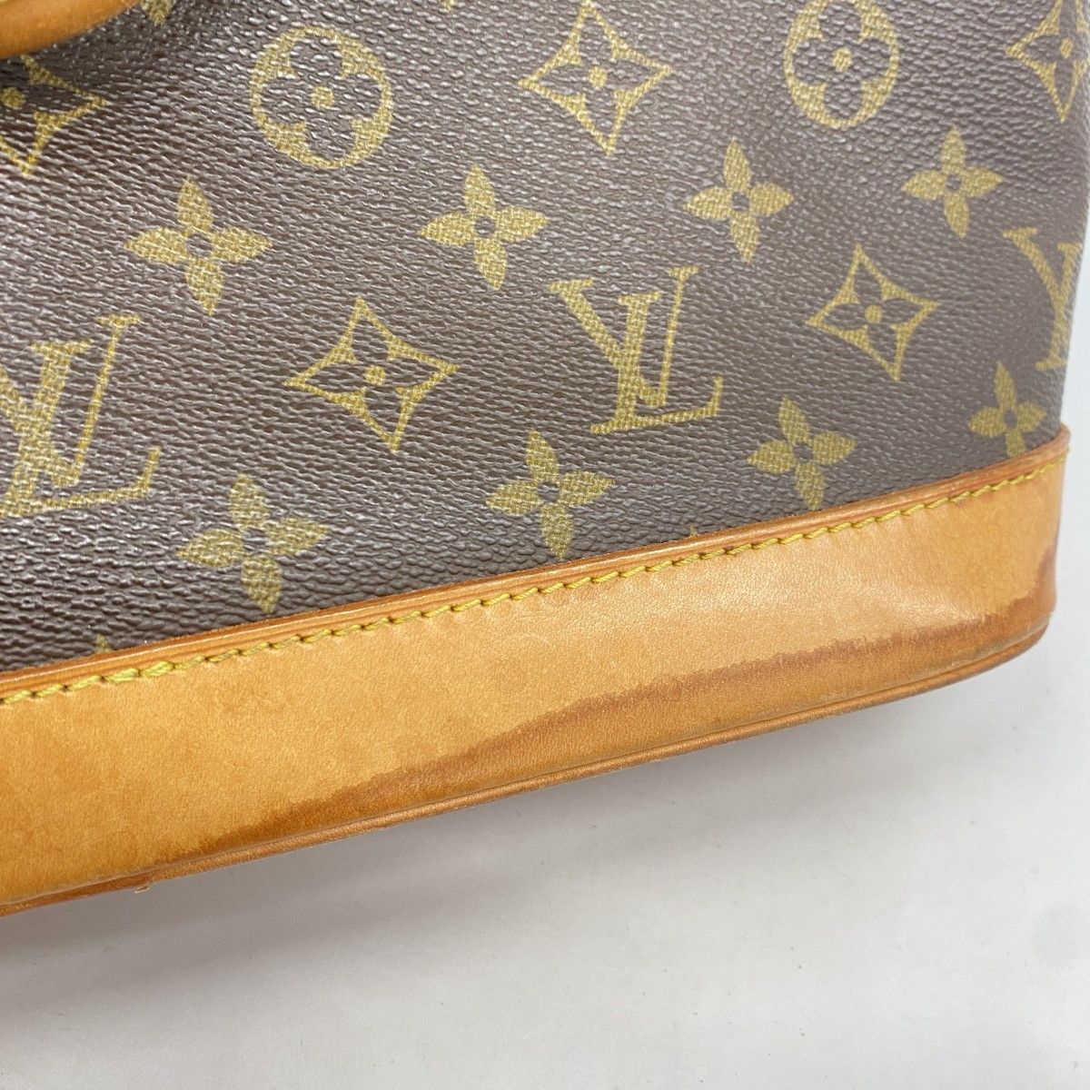 5pb2349】ルイヴィトン ハンドバッグ モノグラム アルマ M51130