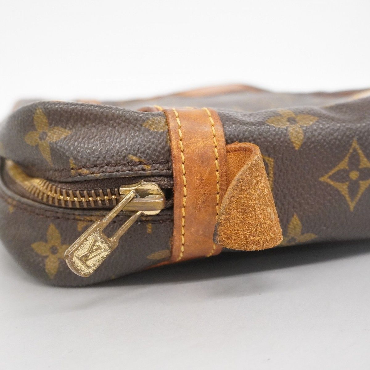 【5pb2416】ルイヴィトン クラッチバッグ モノグラム コンピエーニュ28 M51845 ブラウン【中古】メンズ レディース ユニセックス 5pb2416】ルイヴィトン クラッチバッグ モノグラム コンピエーニュ28