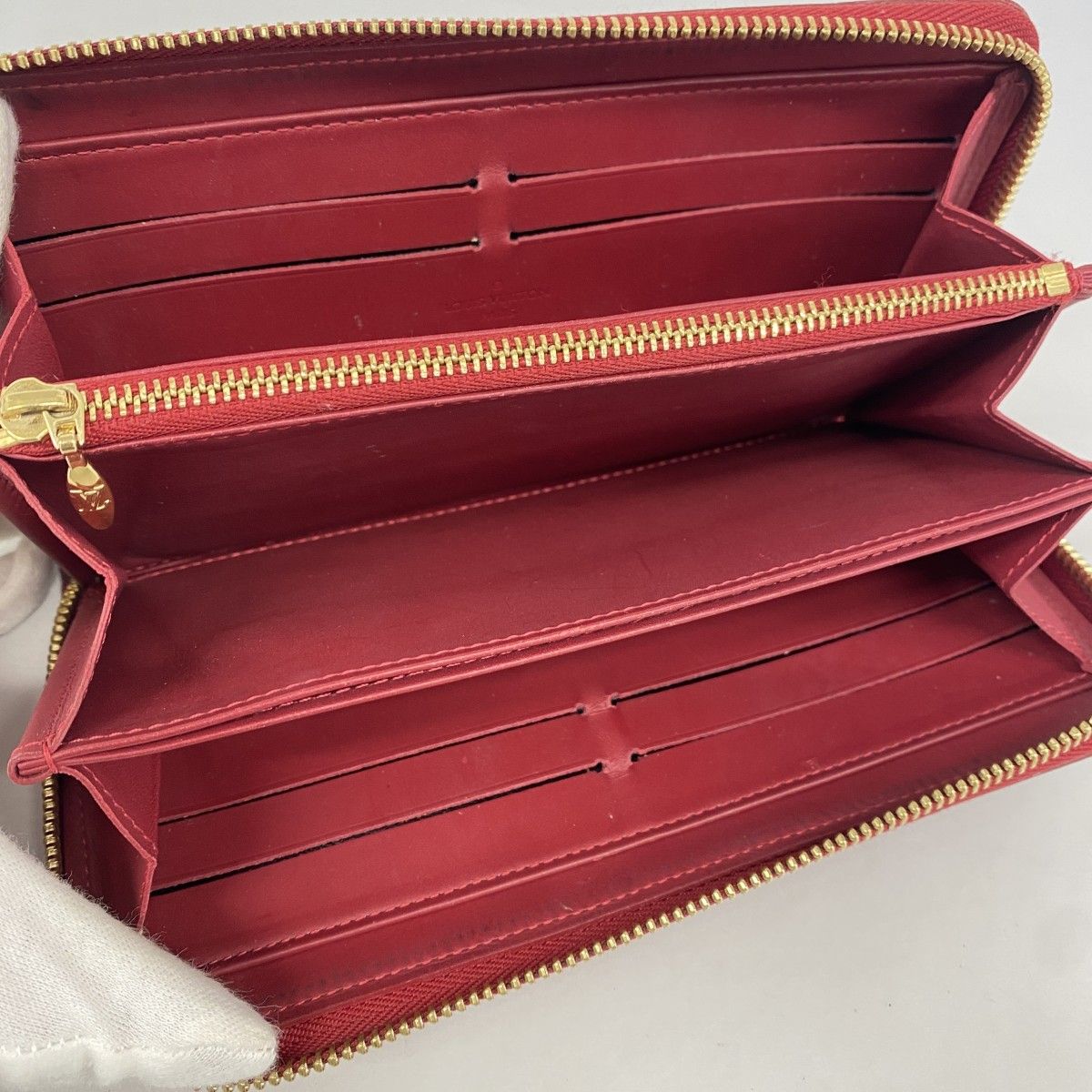 5pb2424】ルイヴィトン 長財布 ヴェルニ ジッピーウォレット M91981