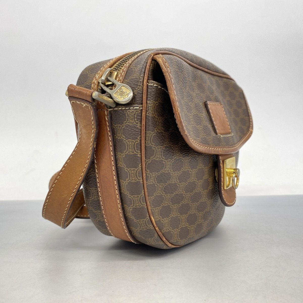 5pb2425】セリーヌ ショルダーバッグ マカダム PVC ブラウン ゴールド