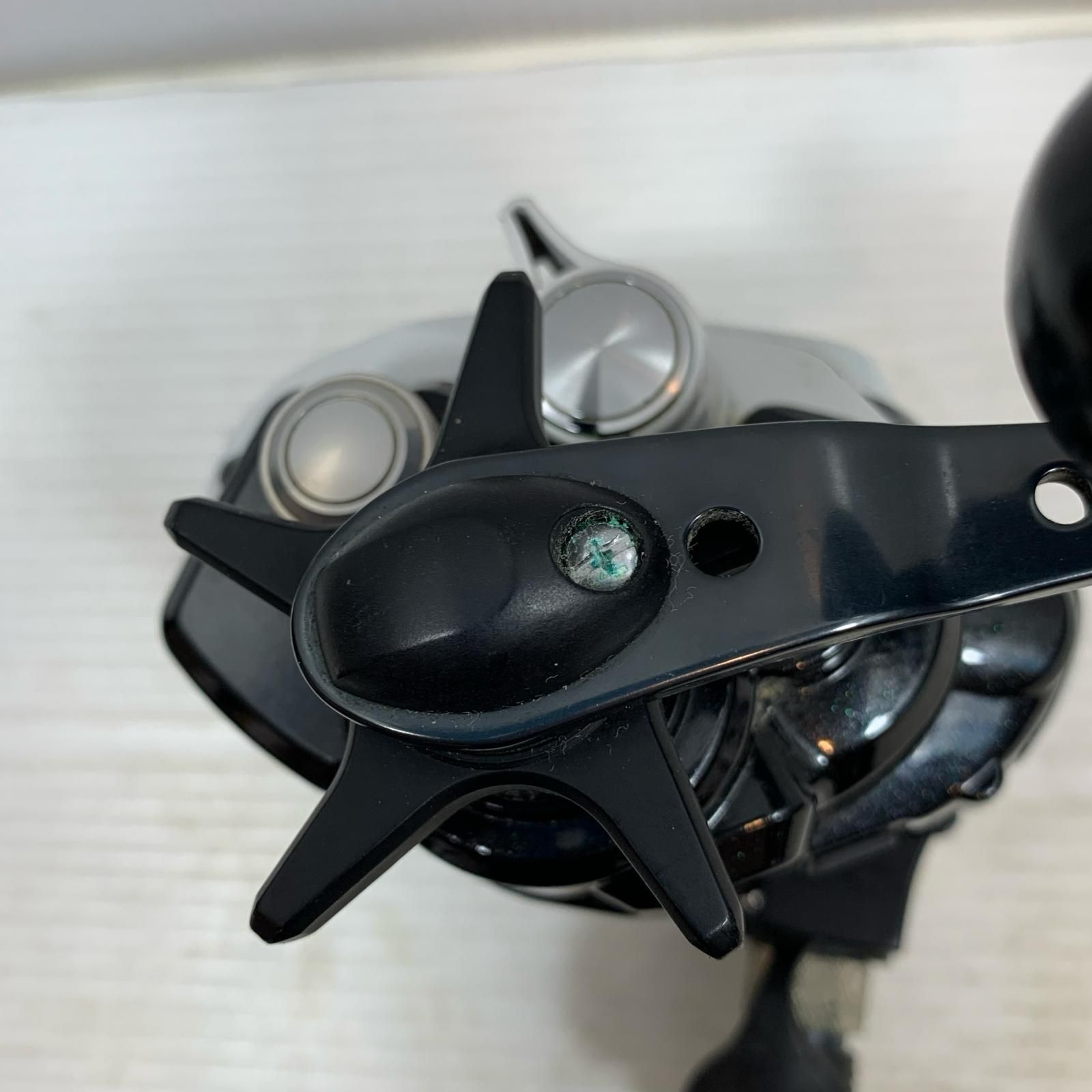 ττSHIMANO シマノ 電動リール プレイス 1000 電源コード 02913 - メルカリ