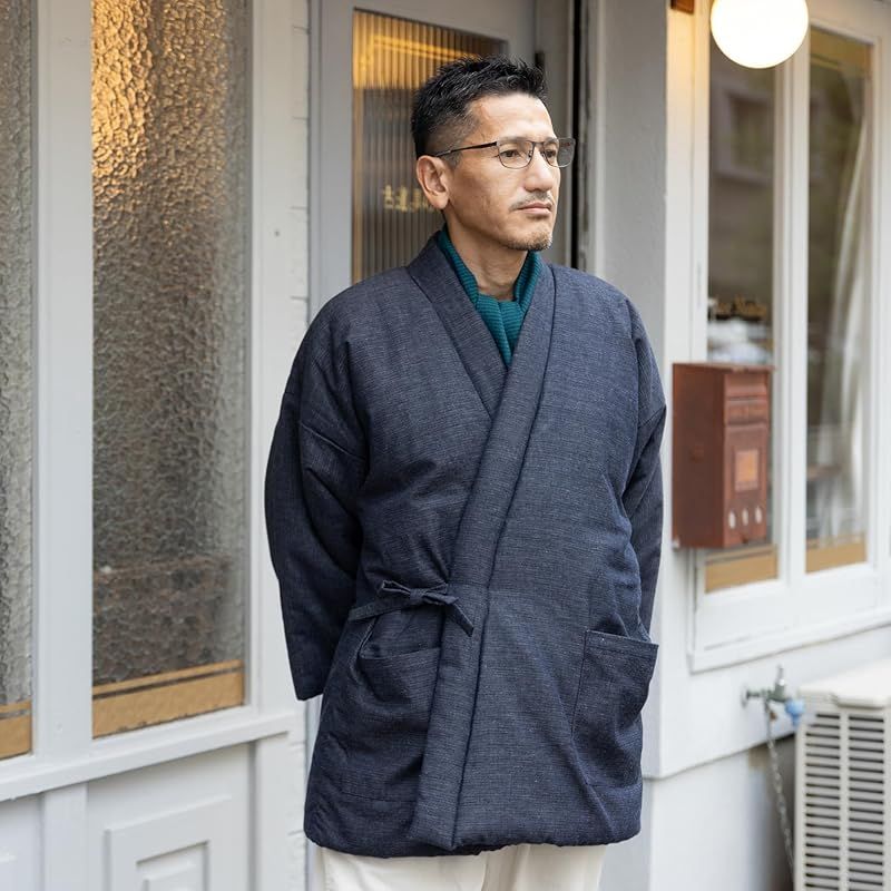  商品 綿の郷 ワタノサト 綿入れはんてん 日本製 男性用 暖かい 無地 四つ紐 引き揃い織柄 グレー フリーサイズ ファッション雑貨 ベビー キッズ