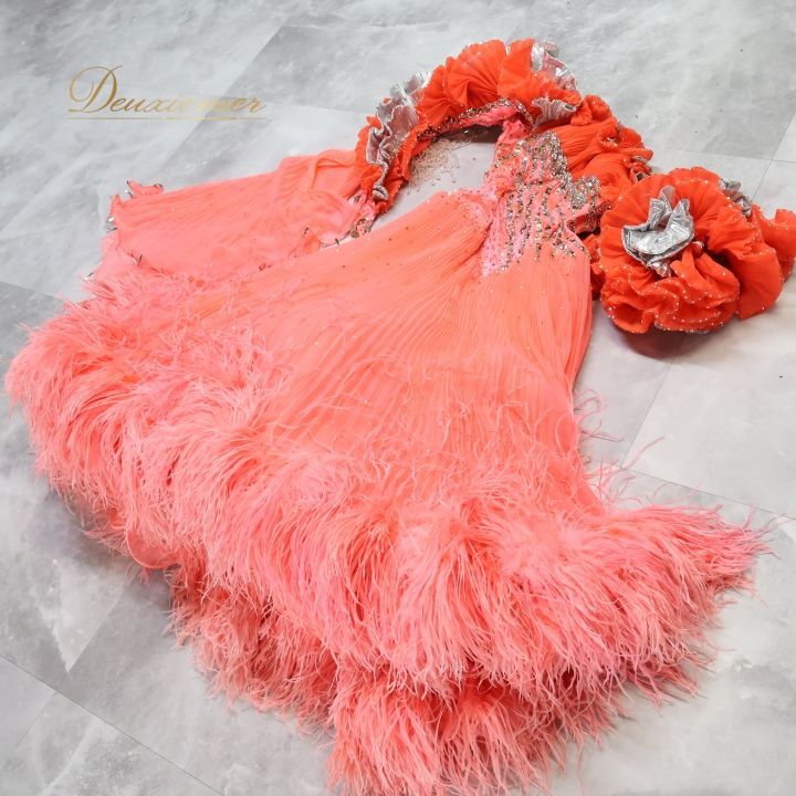 フリルたっぷりスタンダードドレス✨デモやダンスパーティに最適！ 社交ダンス 衣装 スタンダードドレス ドレス ワンピース フリル ファー