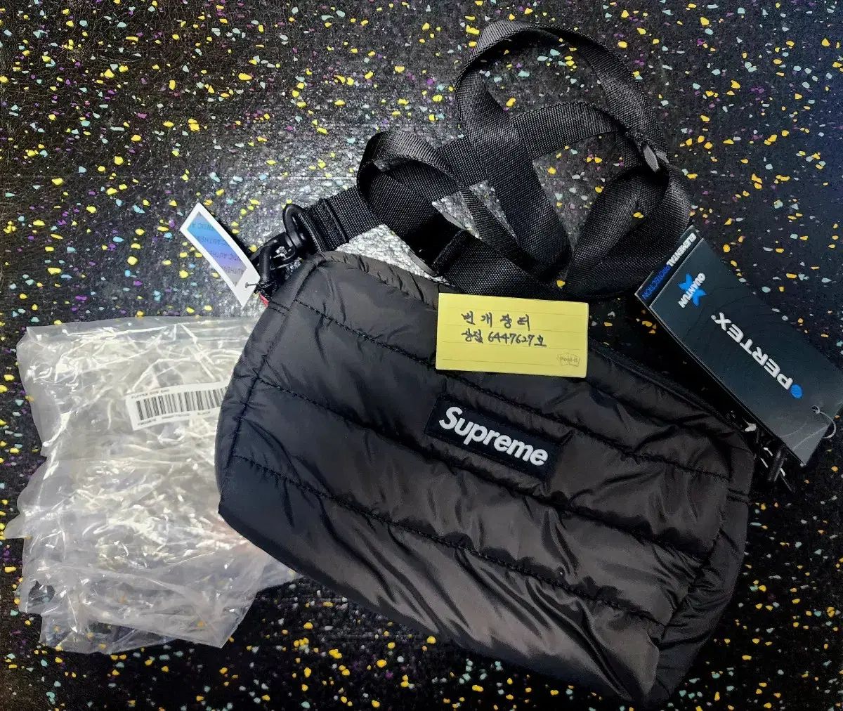 Supreme ファーパファー サイドバッグ ブラック