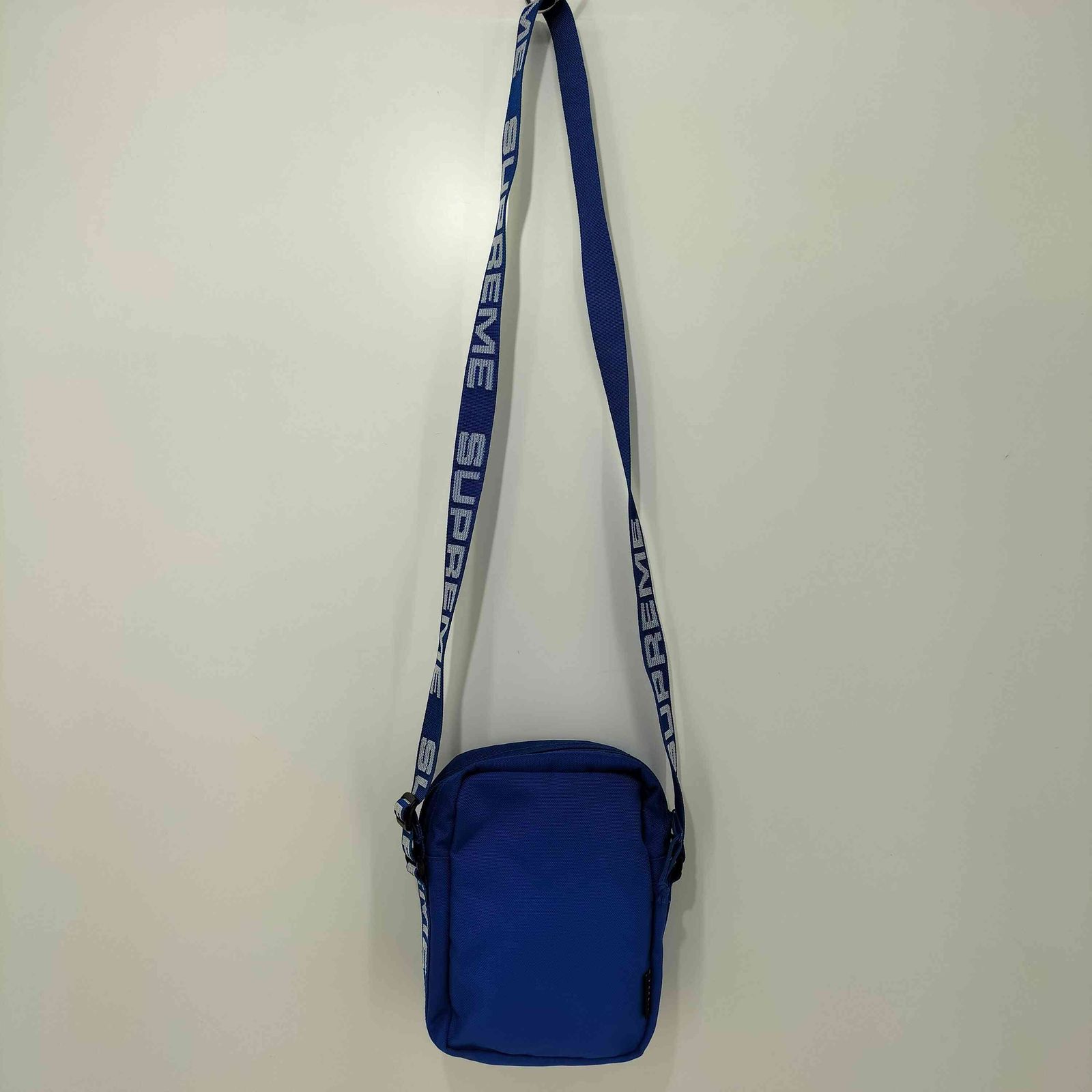シュプリーム Supreme 18SS Shoulder Bag Blue メンズ 表記無 - メルカリ