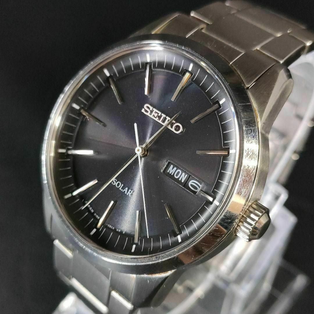 SEIKO セイコー V 158 ブラック シルバー ソーラー メンズ