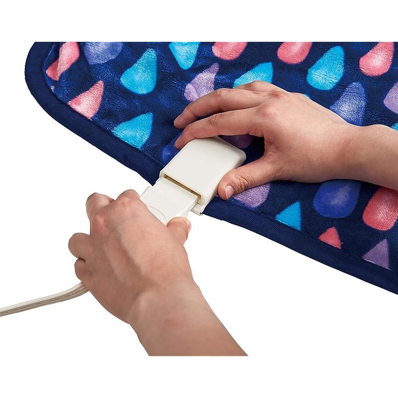  商品 Sugibo スギボー Raindrops 雨雫 のデザインがお洒落な Hot Blanket Wide ホットブランケットワイド MB ミッドナイトブルー キッチン 住宅設備