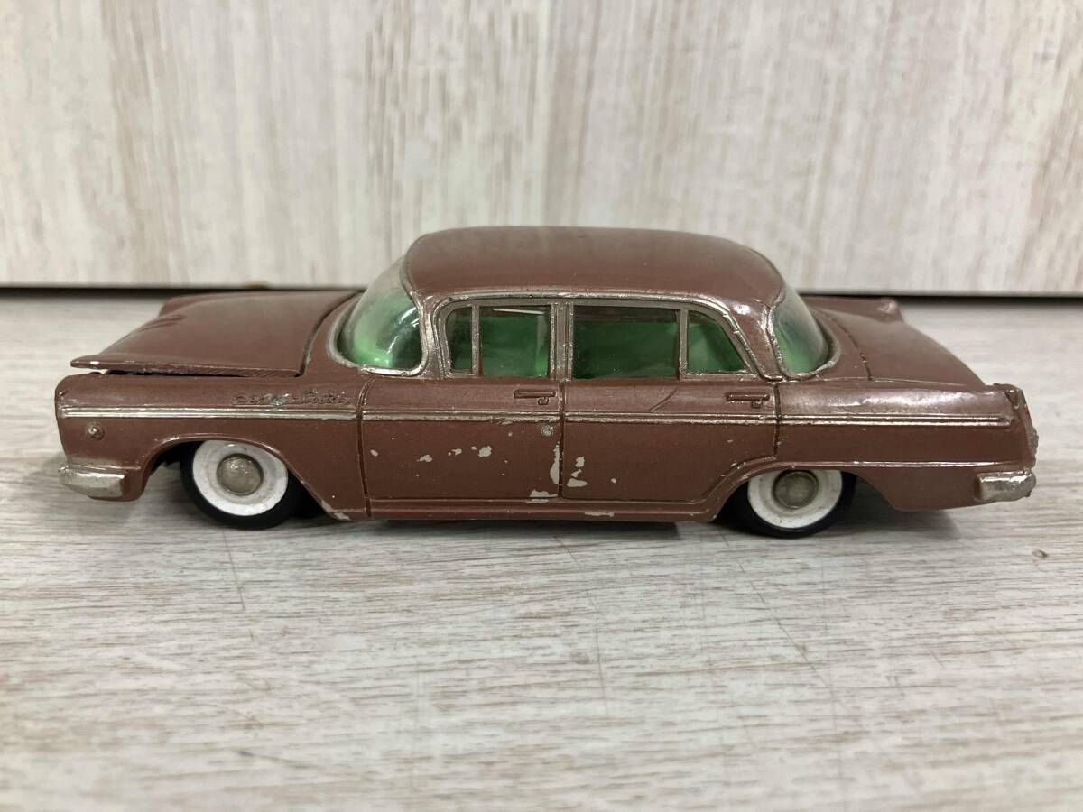 大盛屋 セドリック ブラウン ミニカー 箱無し