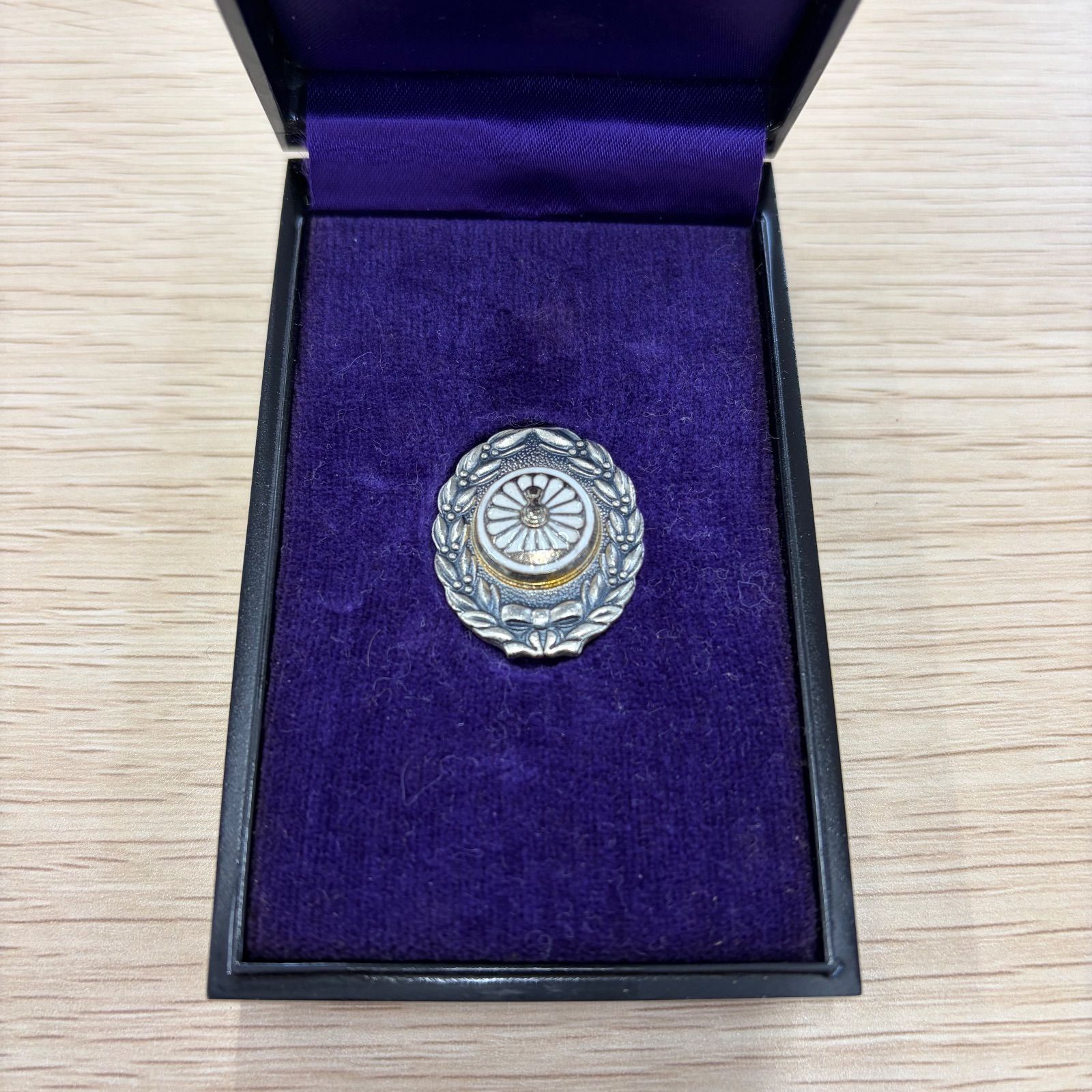 純銀　バッジ　まとめ売り 日本国有鉄道（国鉄）功績賞純銀バッチ - メルカリ