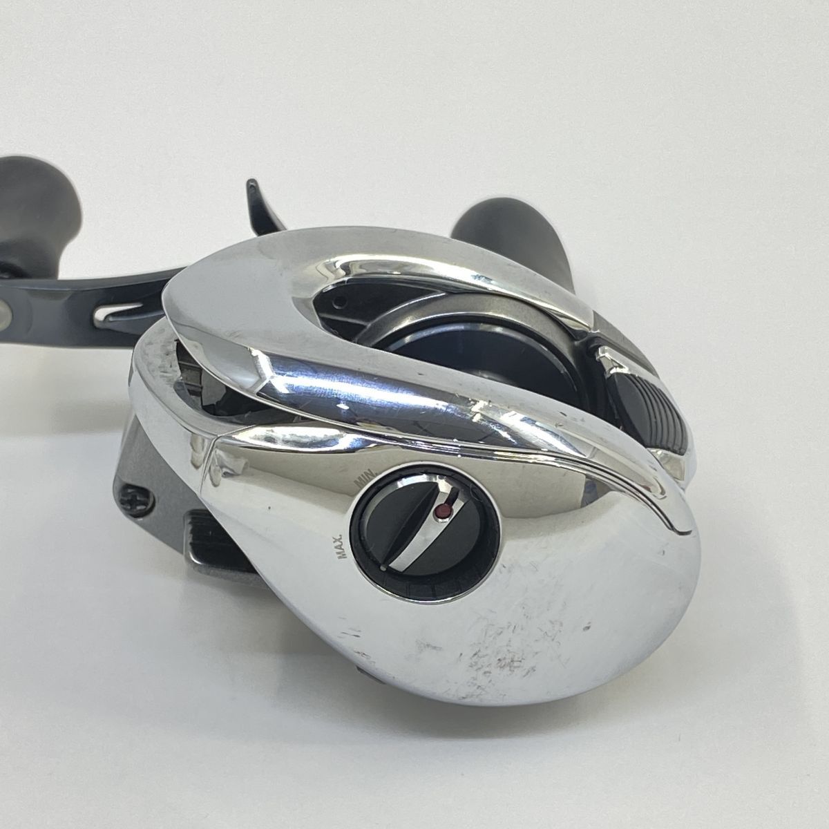 シマノ　SHIMANO 19 アンタレス　ANTARES 右ハンドル SHIMANO シマノ 19 ANTARES アンタレス HG 03984 右ハンドル ベイト