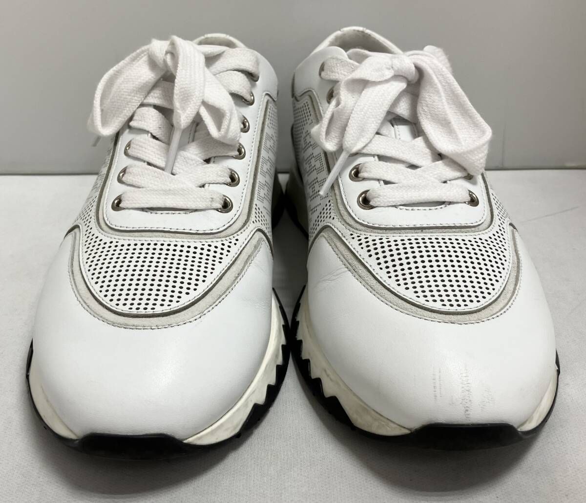 HERMES メンズスニーカー アディクト ホワイト サイズ39 5 約26 cm 靴