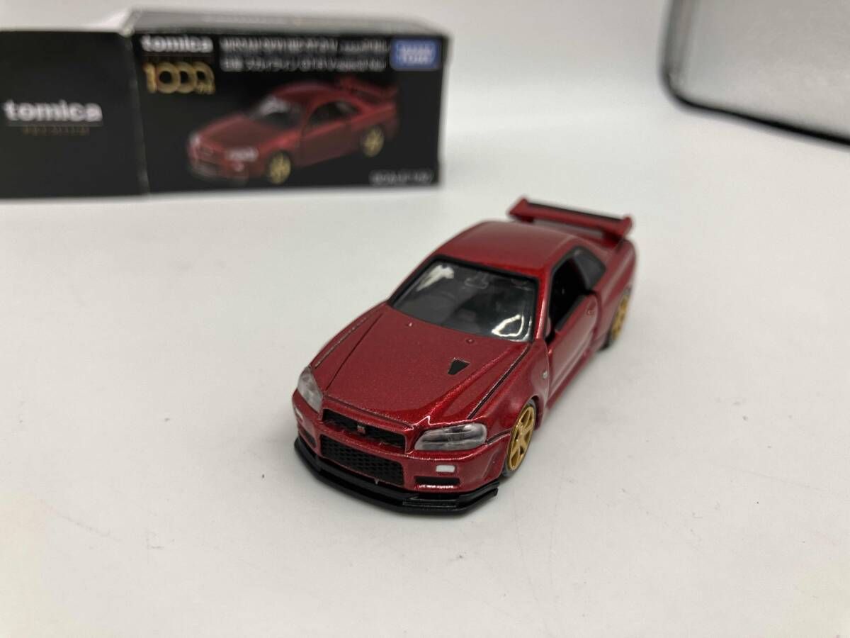 トミカ 日産 スカイライン GT-R V・specⅡ Nur 1000万台記念