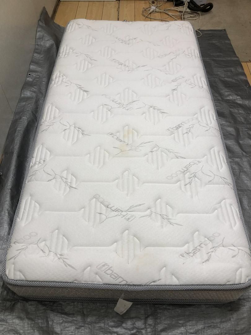 リビンズ オリビア ハード 両面使用 ポケットコイルマットレス 251001