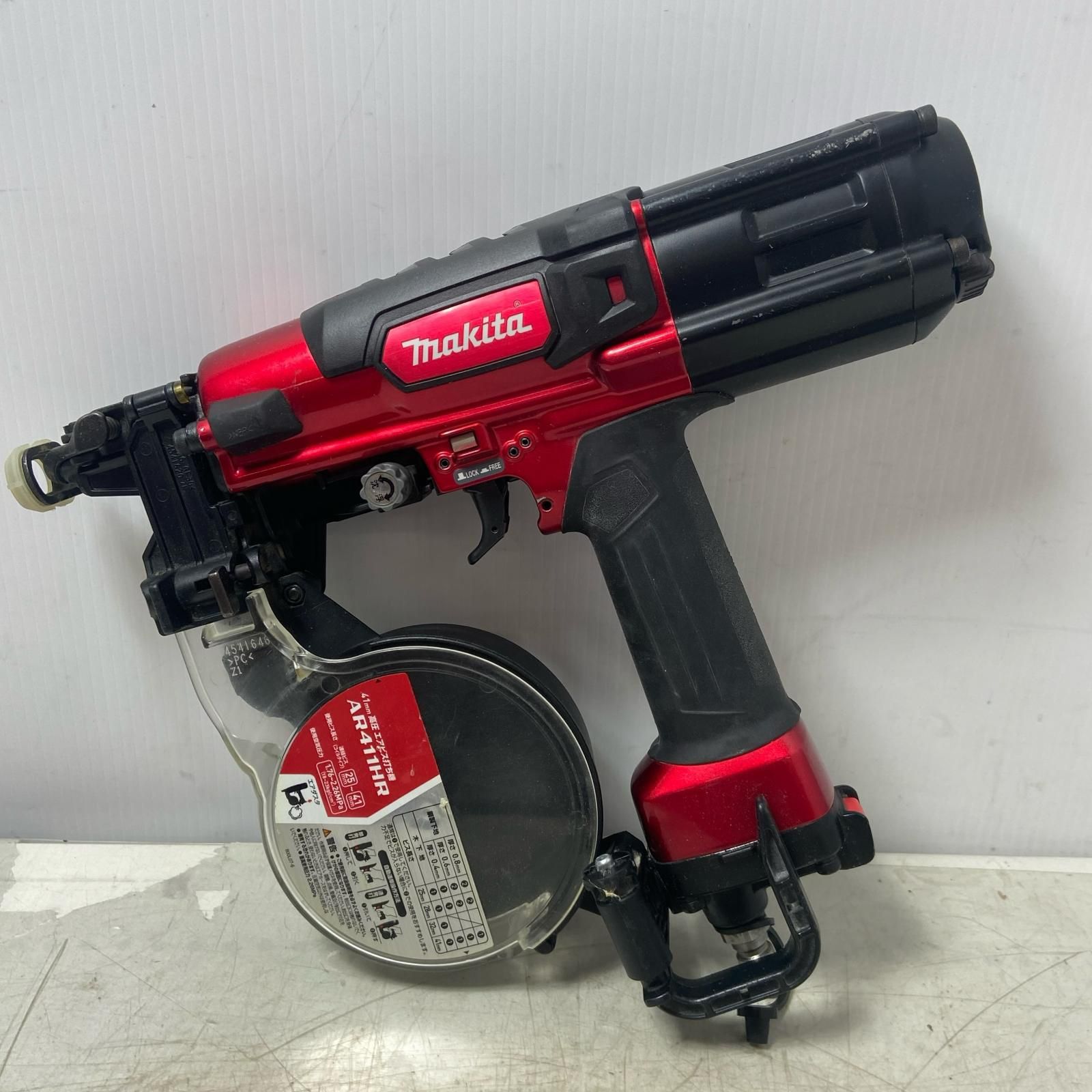 ΦΦMAKITA マキタ 41 mm 高圧エアビス打ち AR 411 HR レッド
