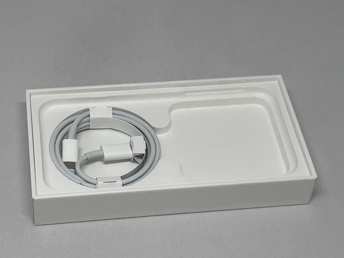  docomo SIMロックなし MHGU 3 J A iPhone SE 第2世代 128 GB ホワイト スマートフォン本体 スマートフォン 携帯電話