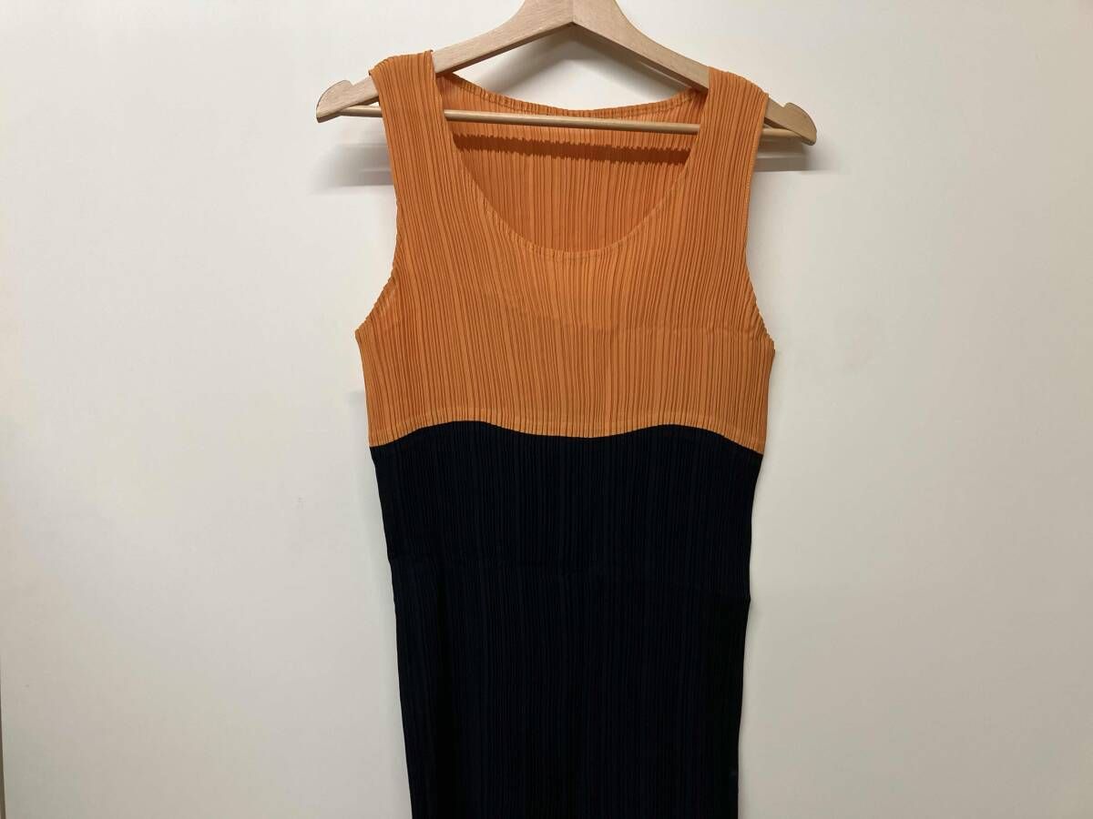 ISSEY MIYAKE|バイカラーノースリーブプリーツカットソー