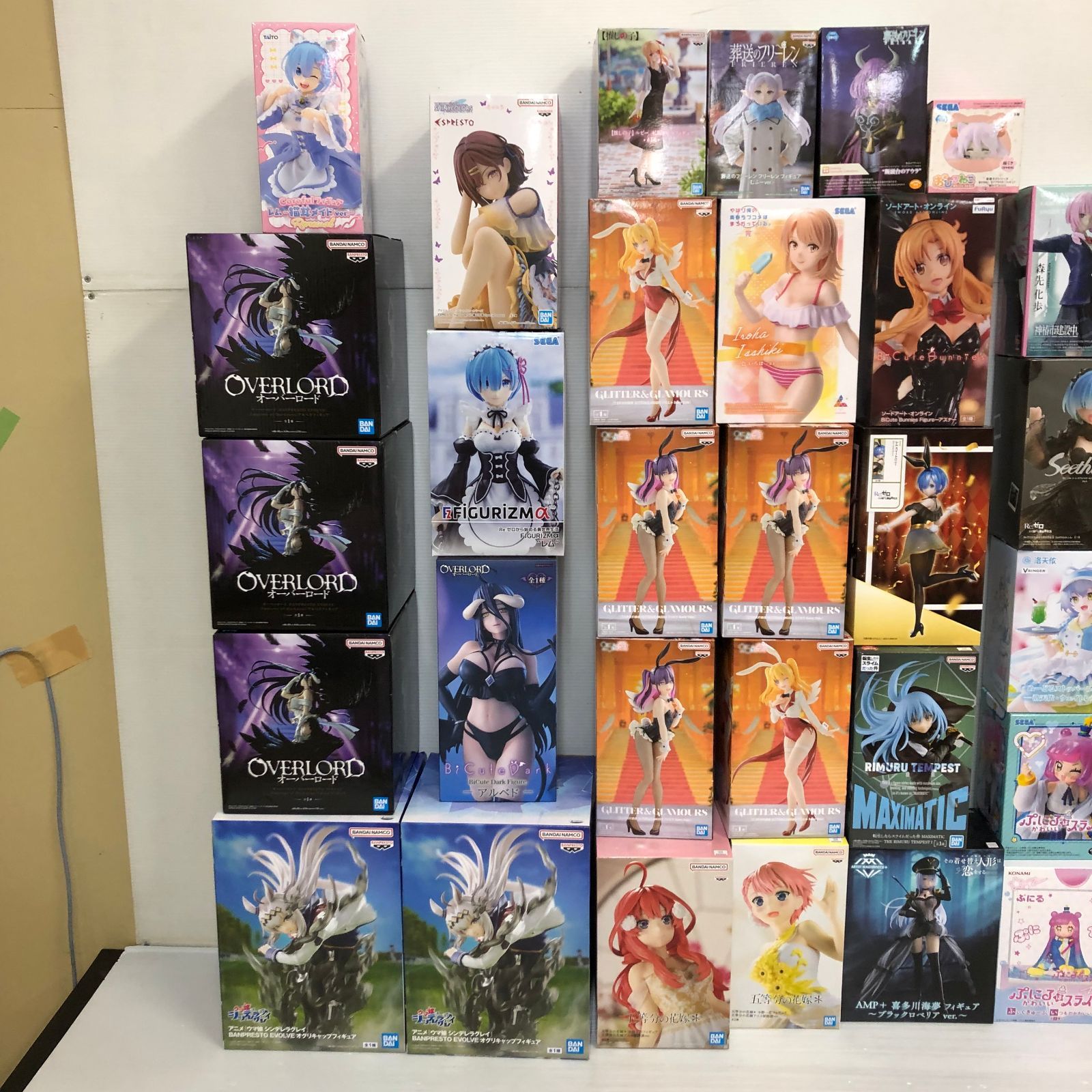 【未開封】美少女フィギュア　まとめ売り　ウマ娘　アルベドなど　デカ箱多数 △【2個口発送】美少女 ショップ フィギュア まとめ ウマ娘 オーバー